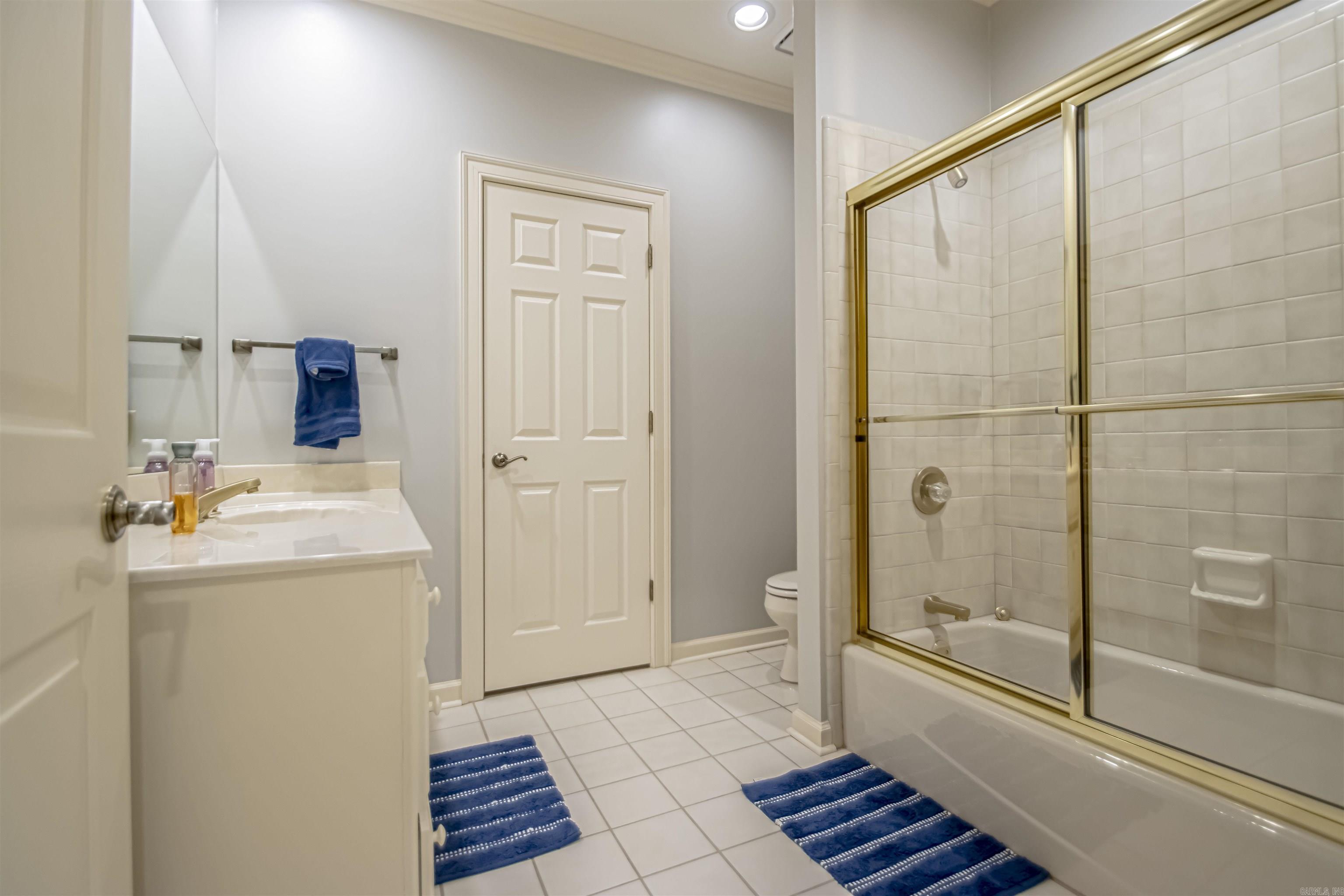 HICKORY CREEK - Residential