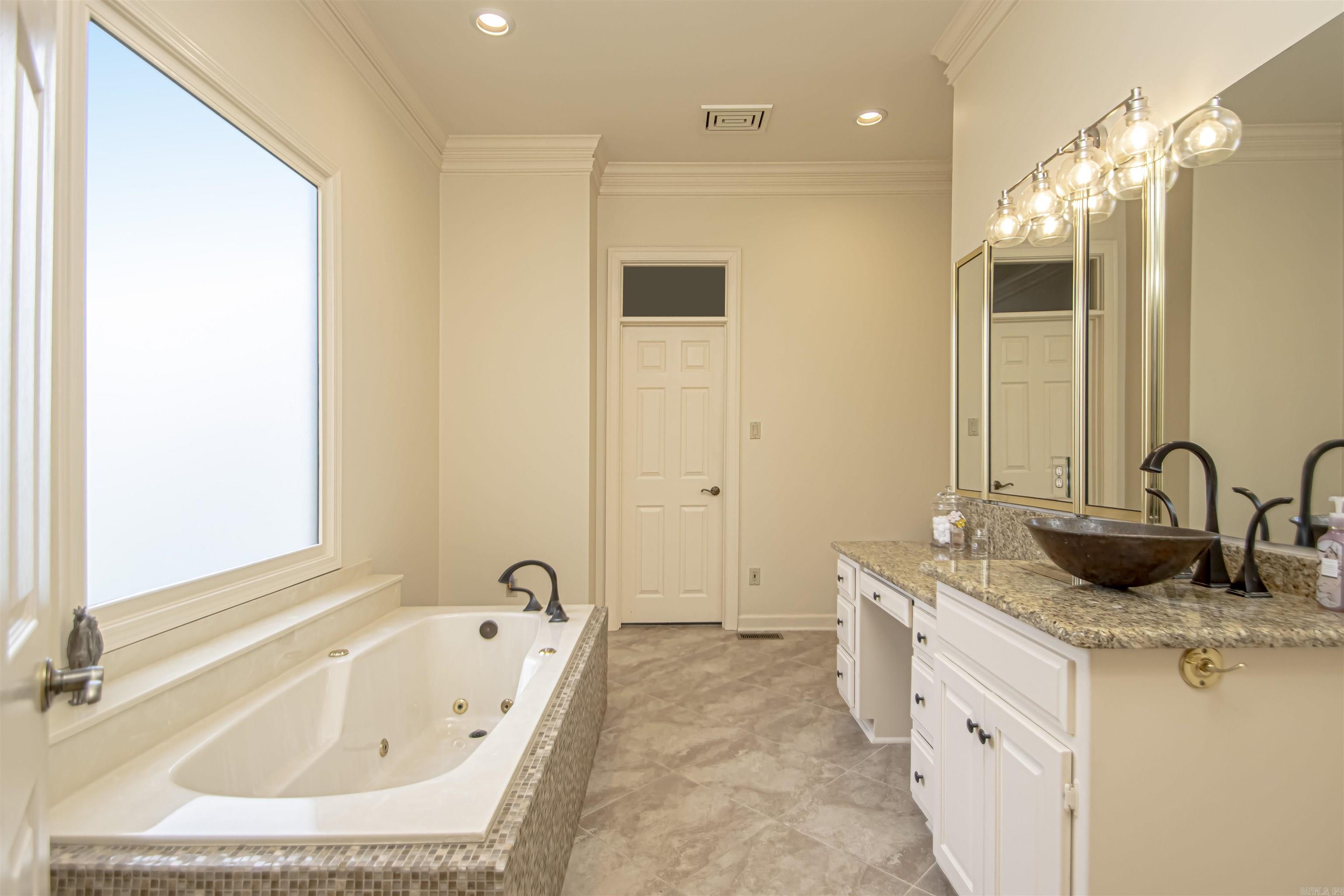 HICKORY CREEK - Residential