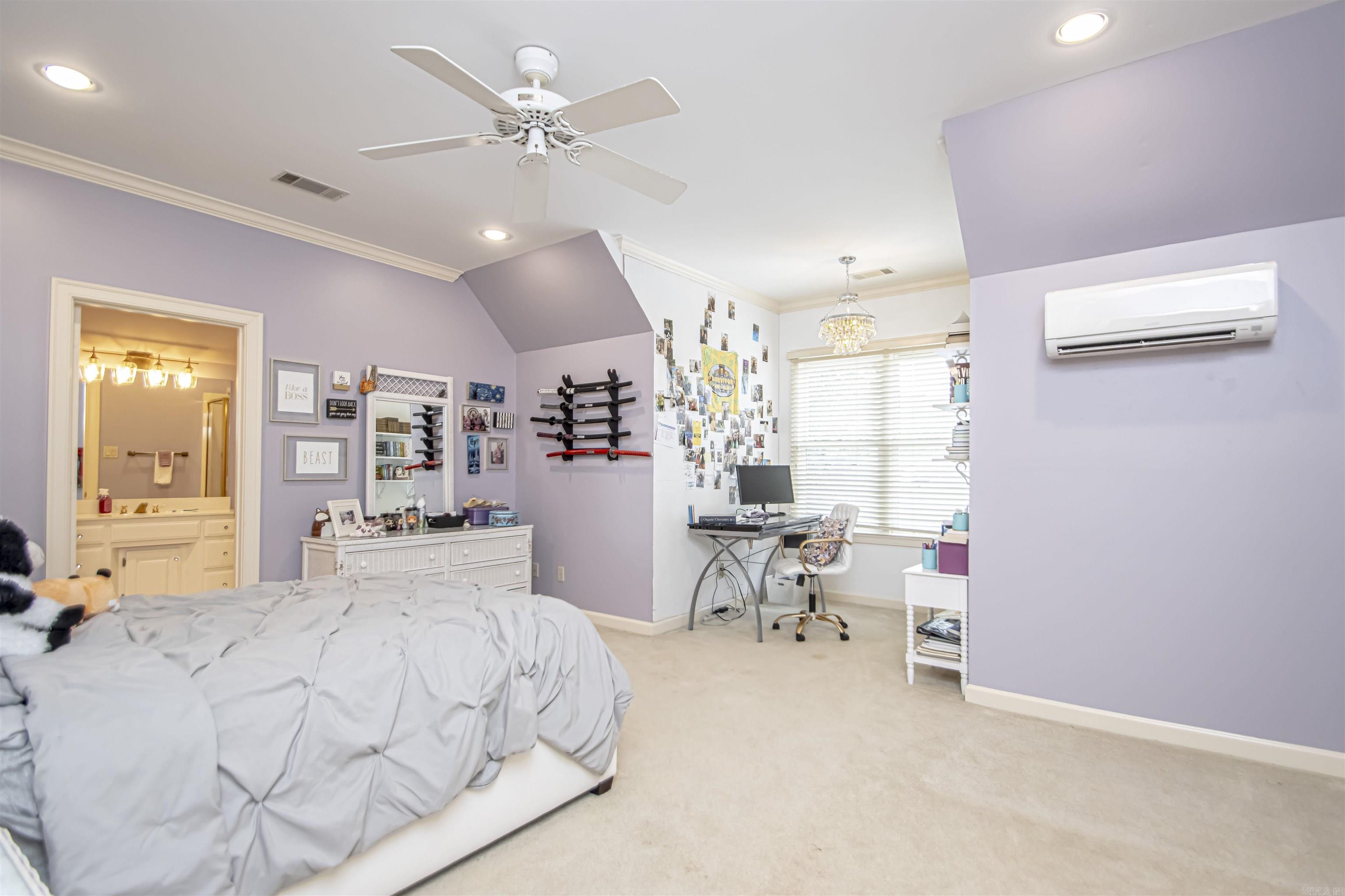 HICKORY CREEK - Residential