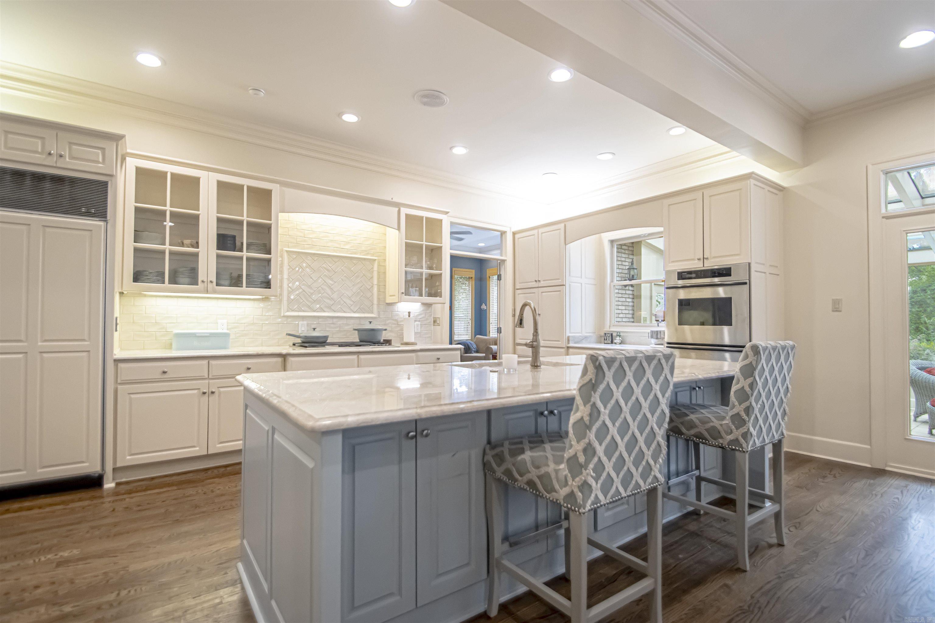 HICKORY CREEK - Residential