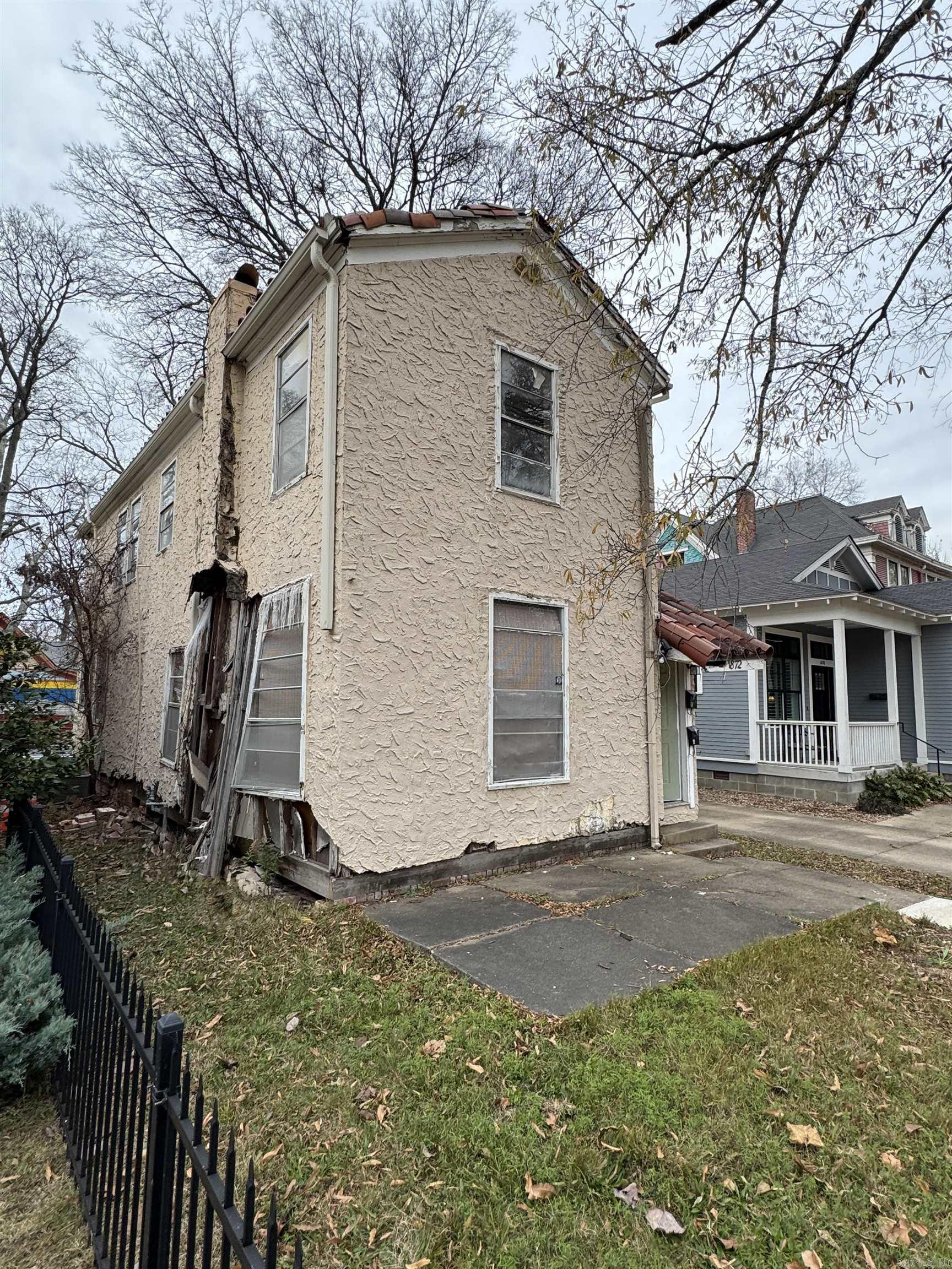 Weldon E Wrights - Residential Income