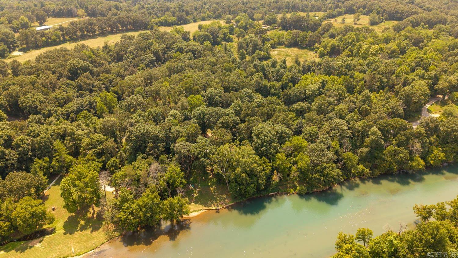 PARNELL SPRING RIVER - Land