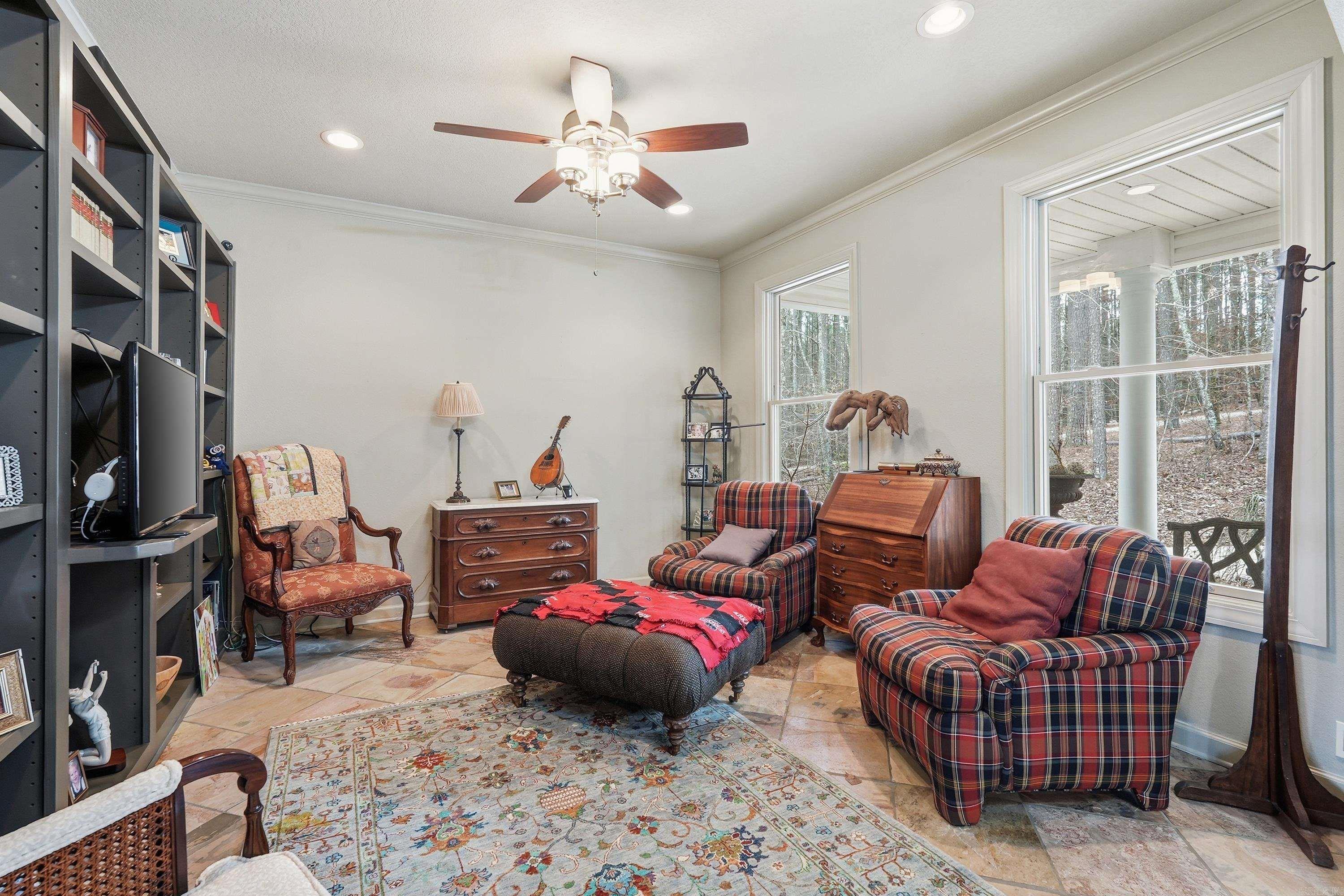 ALTA VISTA - Residential