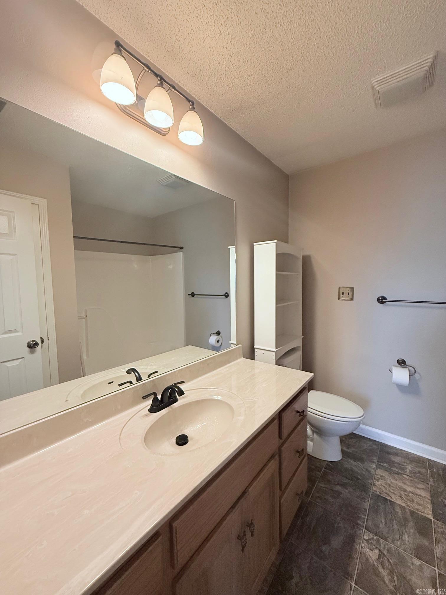 MEADOWLAKE - Residential Lease