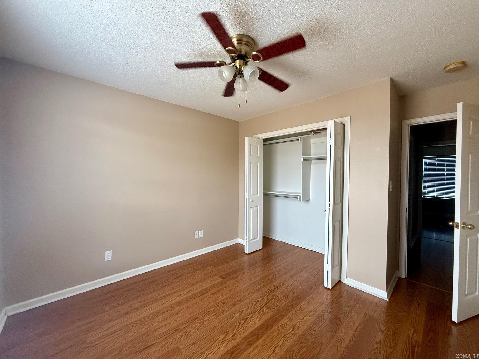 MEADOWLAKE - Residential Lease