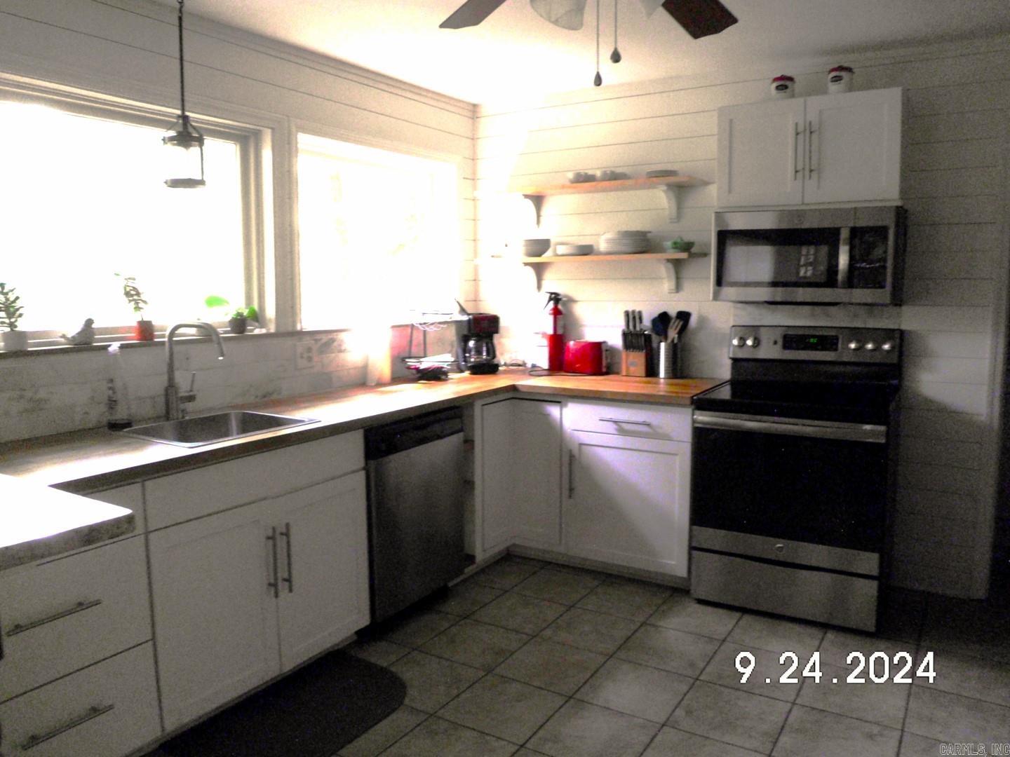 River Acres I - Residential