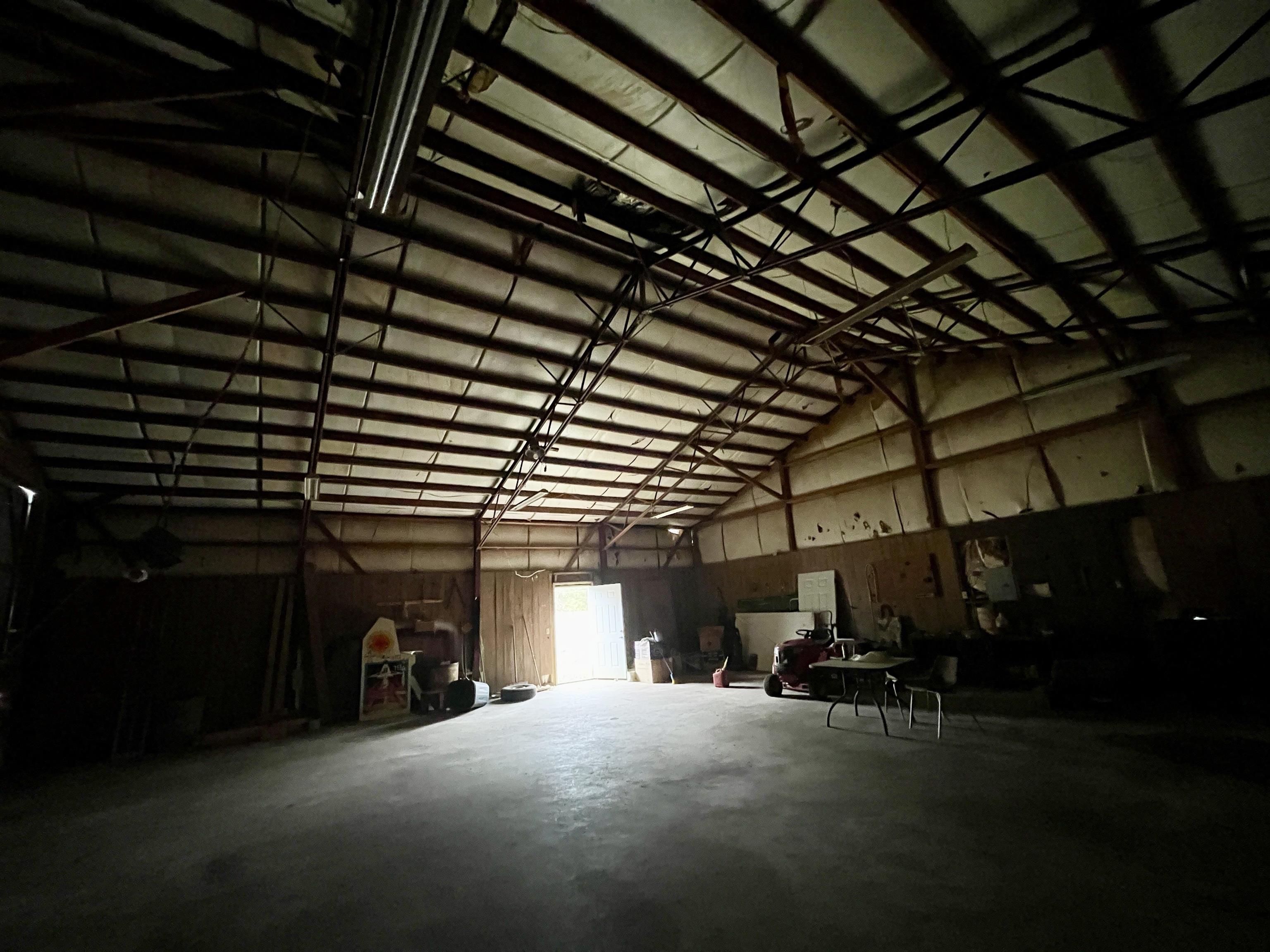 Metes & Bounds - Land