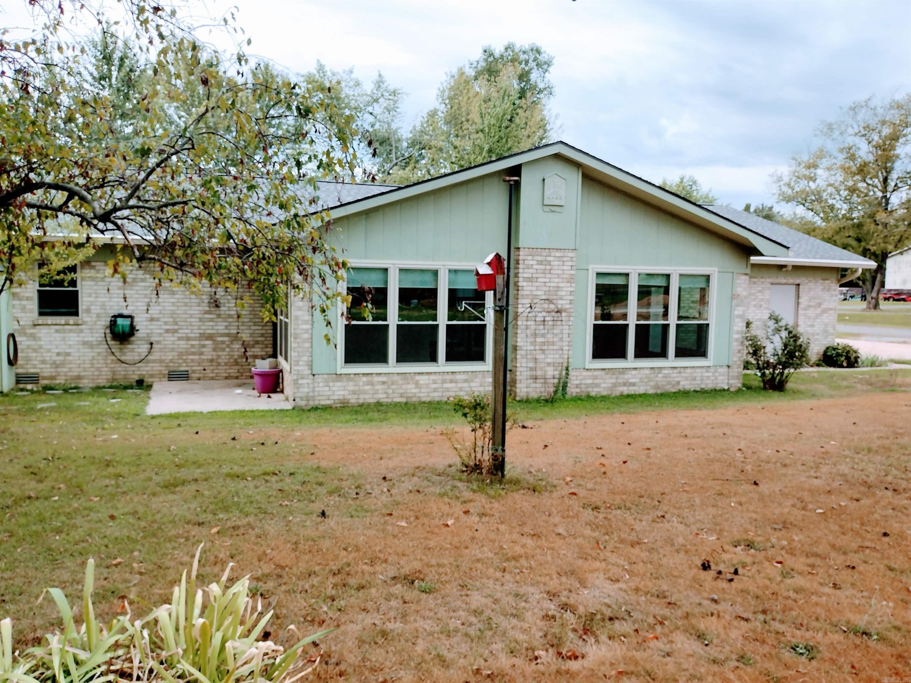 EAST SIDE - Residential