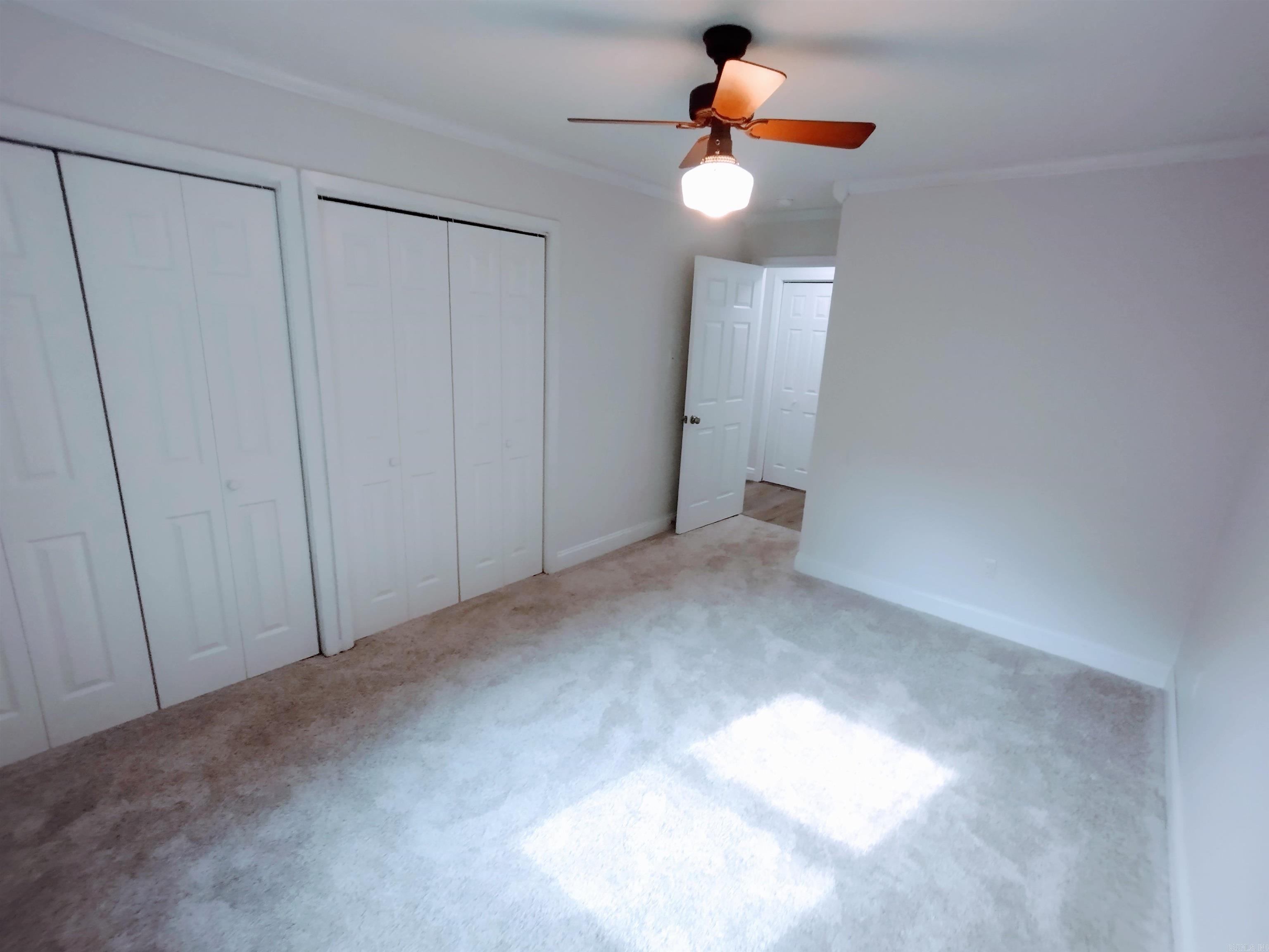 EAST SIDE - Residential