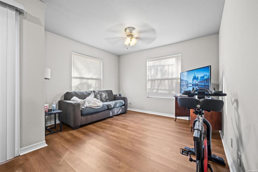 Clifton Lake - Commercial Sale