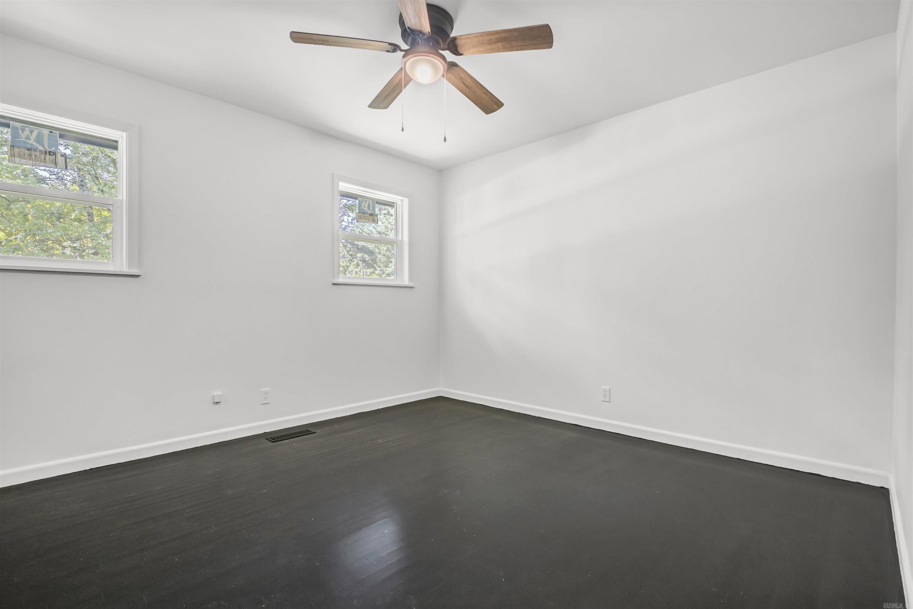 PINE GROVE - Residential