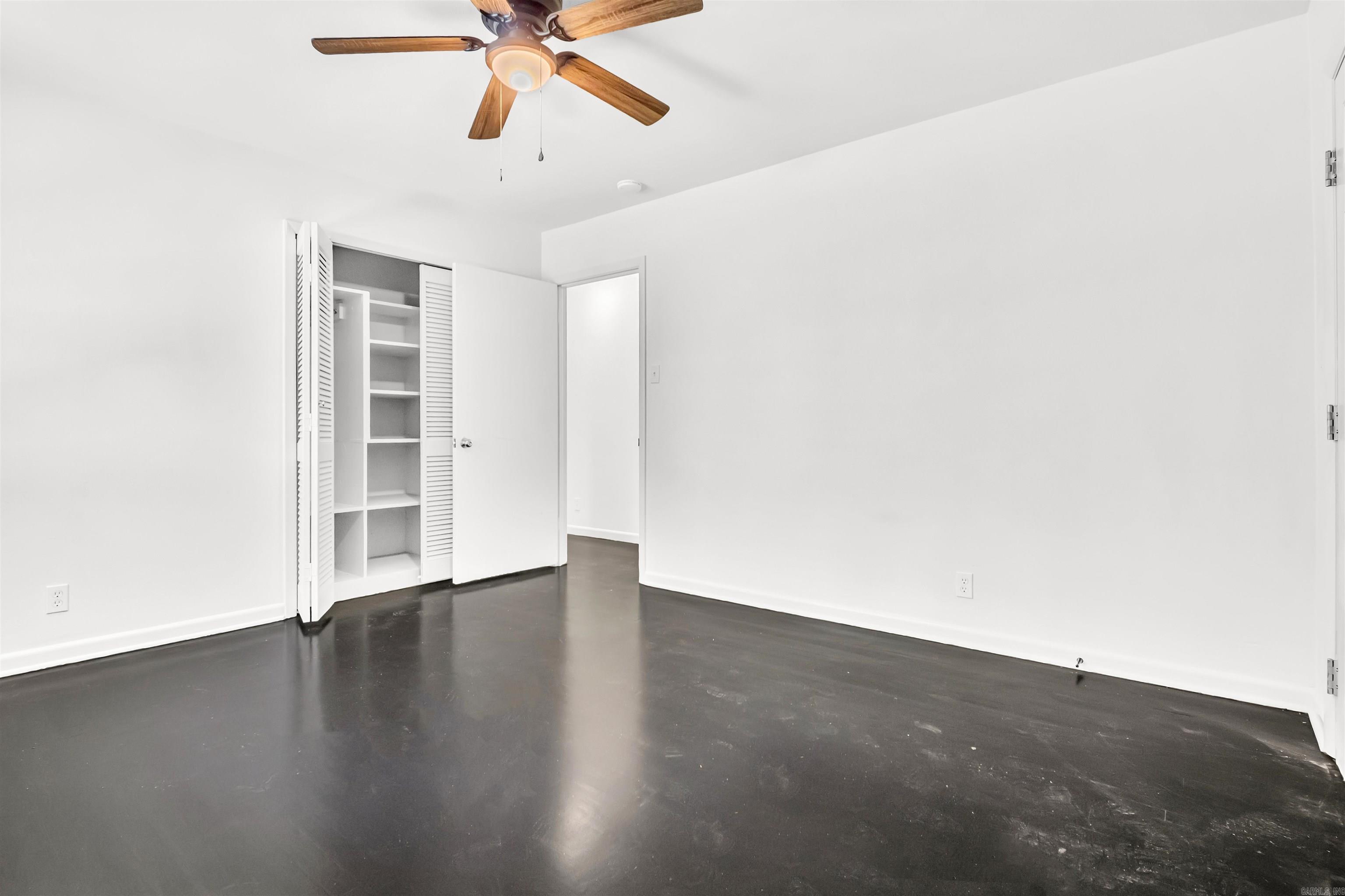 PINE GROVE - Residential