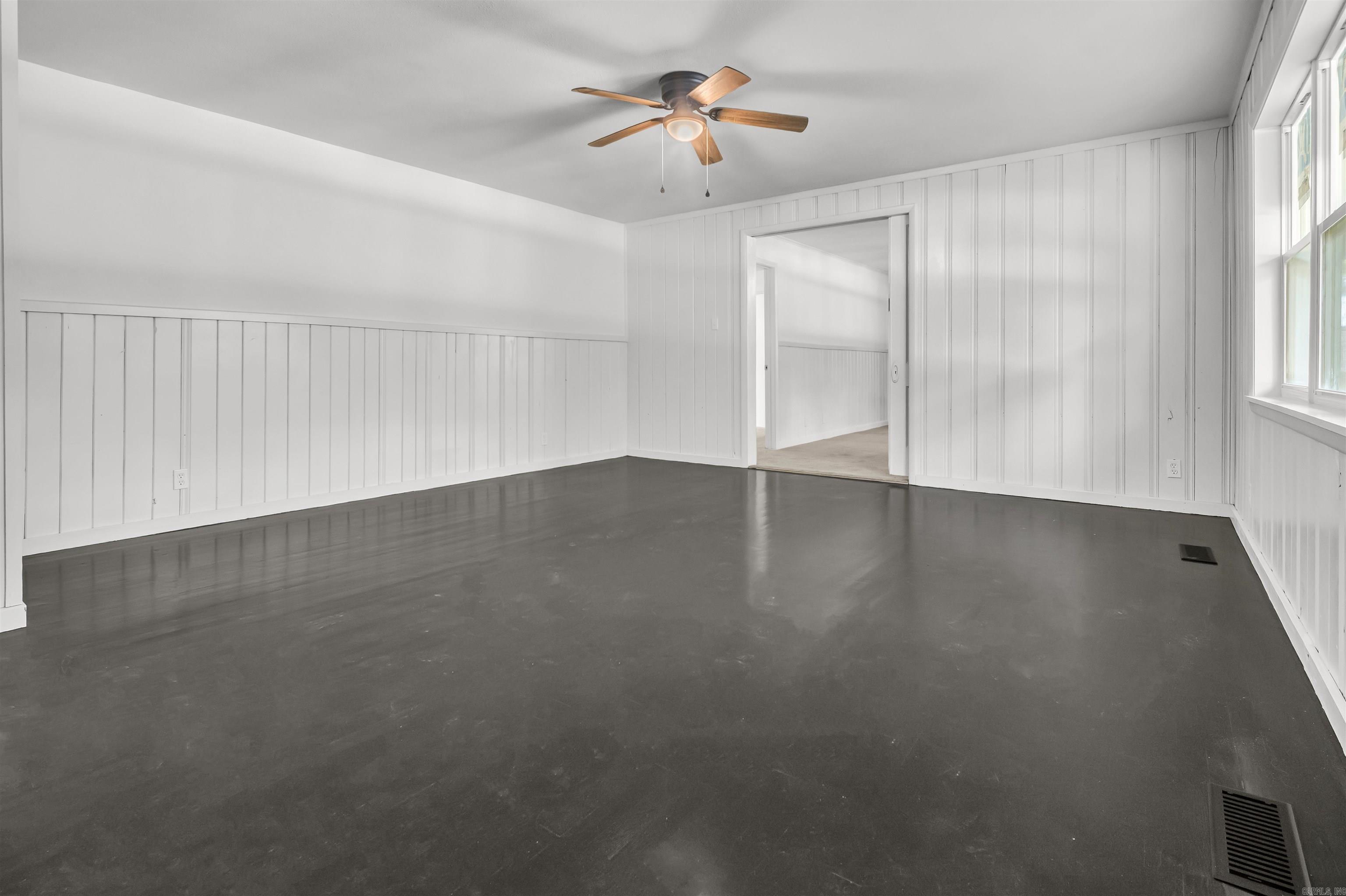 PINE GROVE - Residential