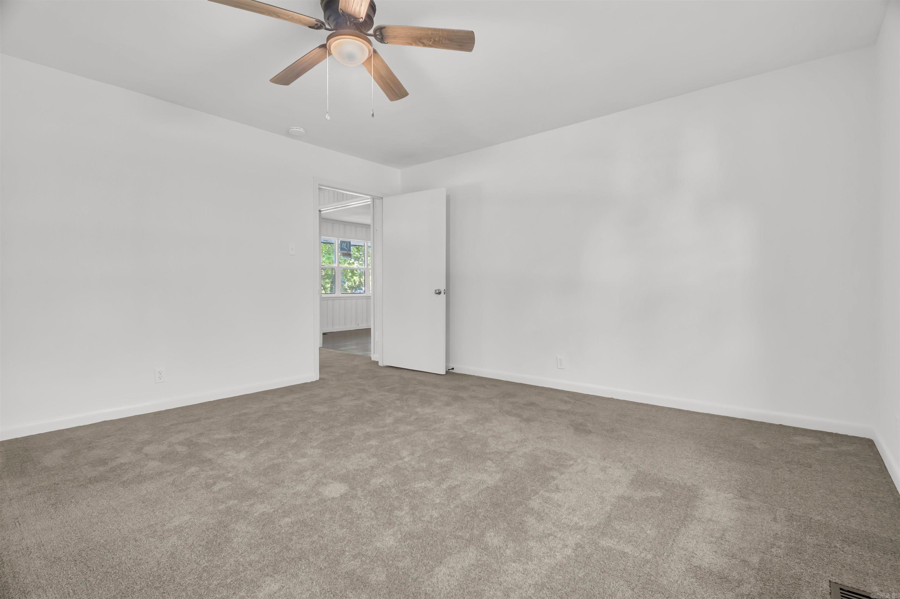 PINE GROVE - Residential