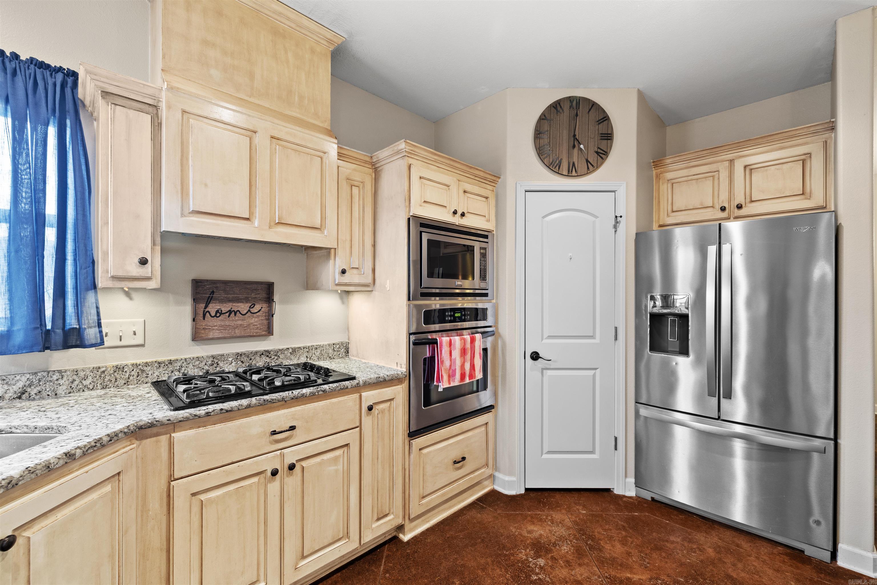 SAGEBRUSH COVE - Residential