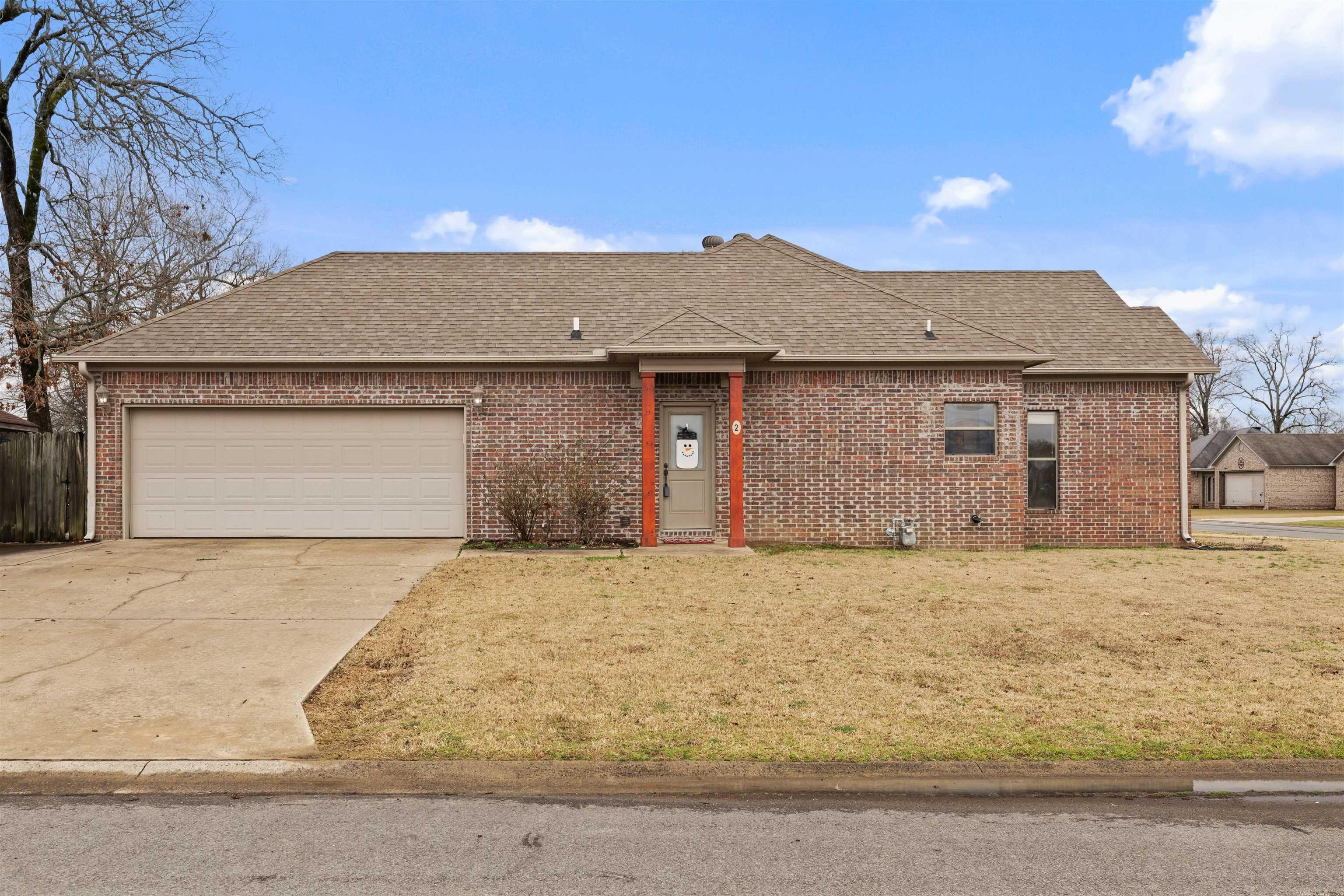 SAGEBRUSH COVE - Residential