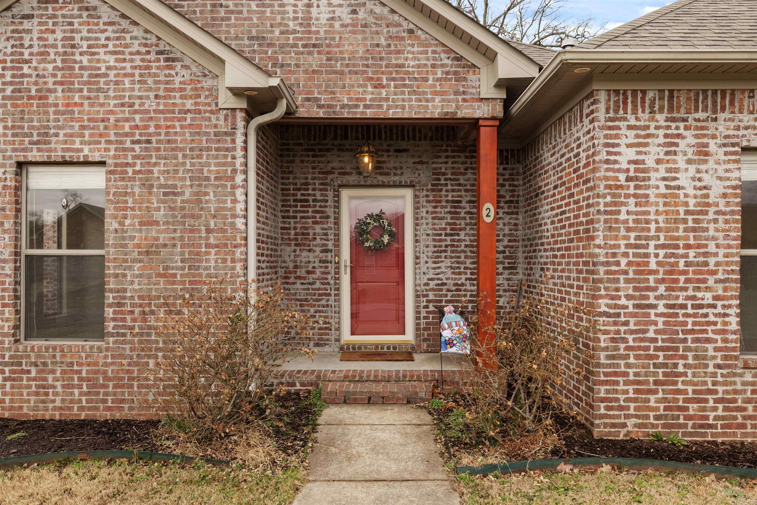 SAGEBRUSH COVE - Residential