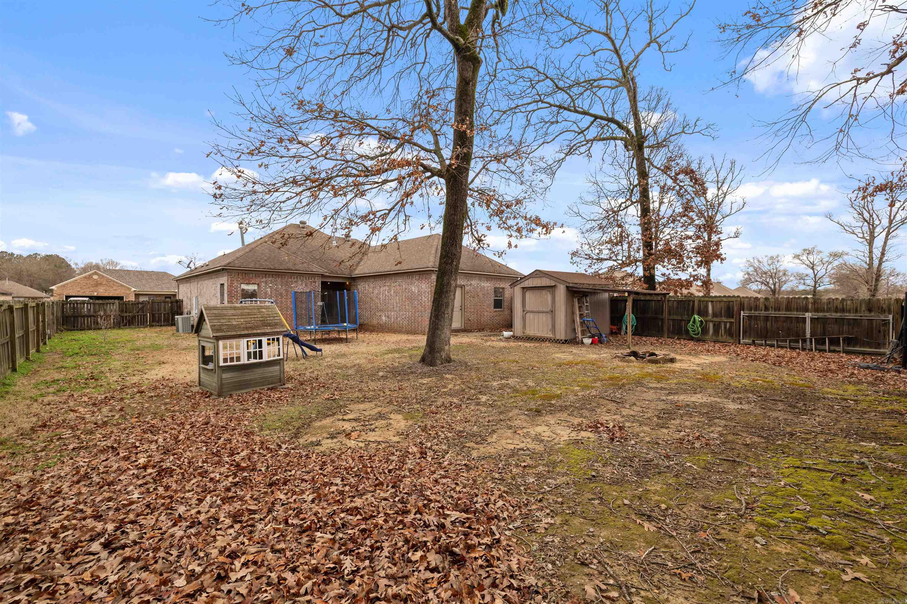 SAGEBRUSH COVE - Residential