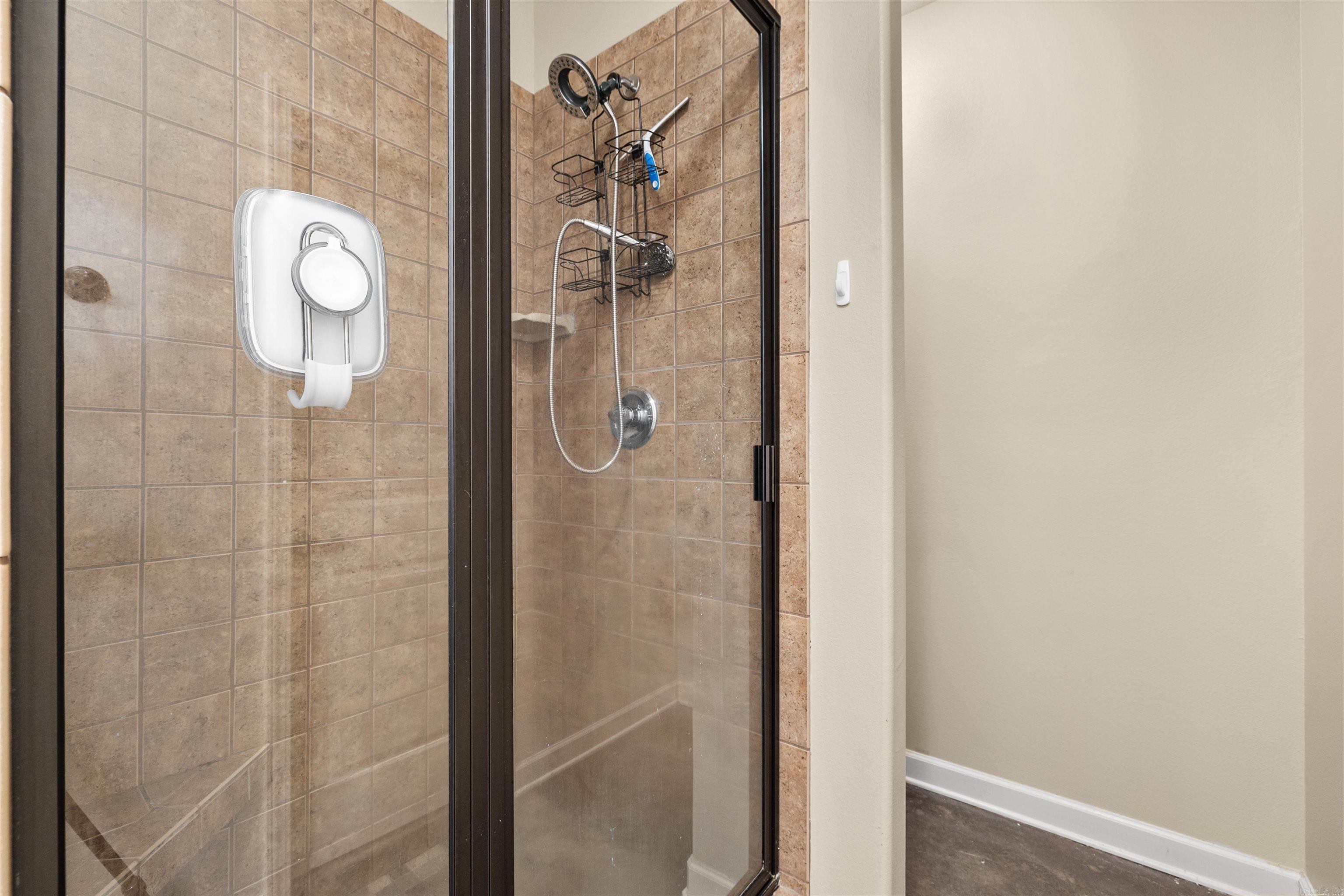 SAGEBRUSH COVE - Residential