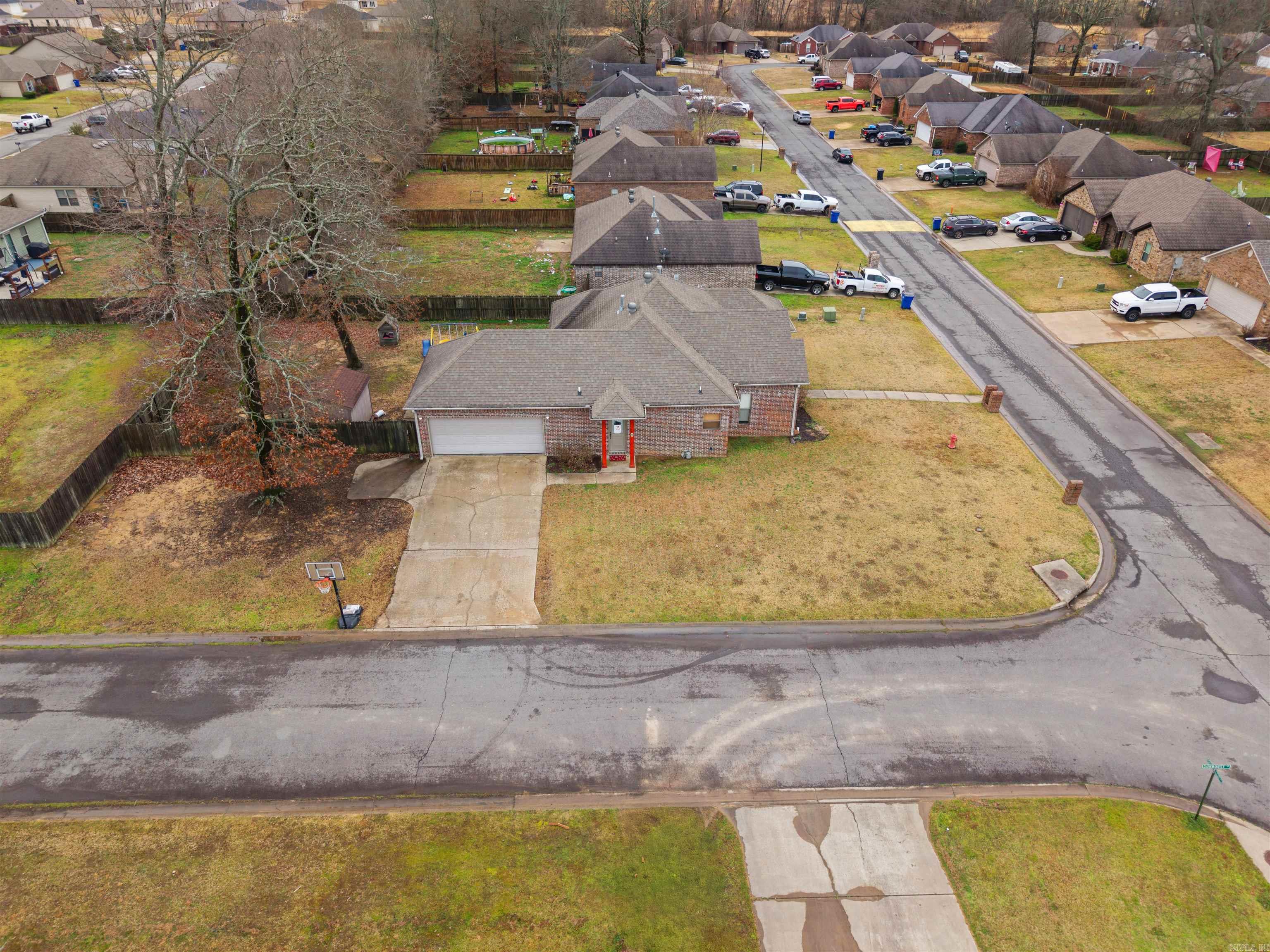 SAGEBRUSH COVE - Residential