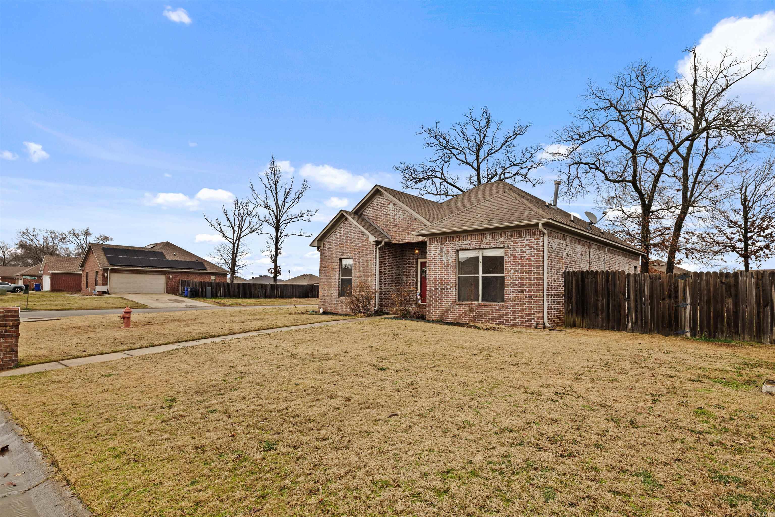 SAGEBRUSH COVE - Residential