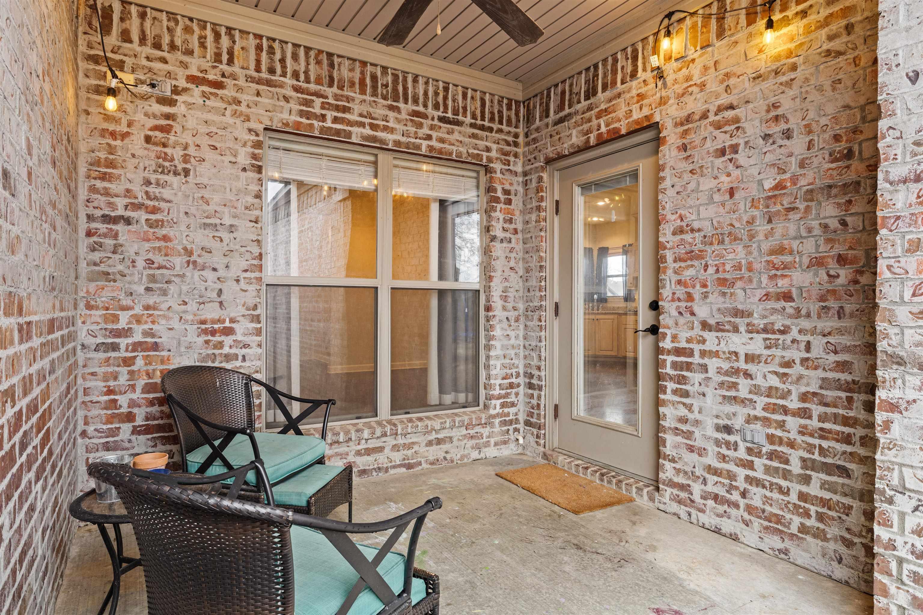 SAGEBRUSH COVE - Residential