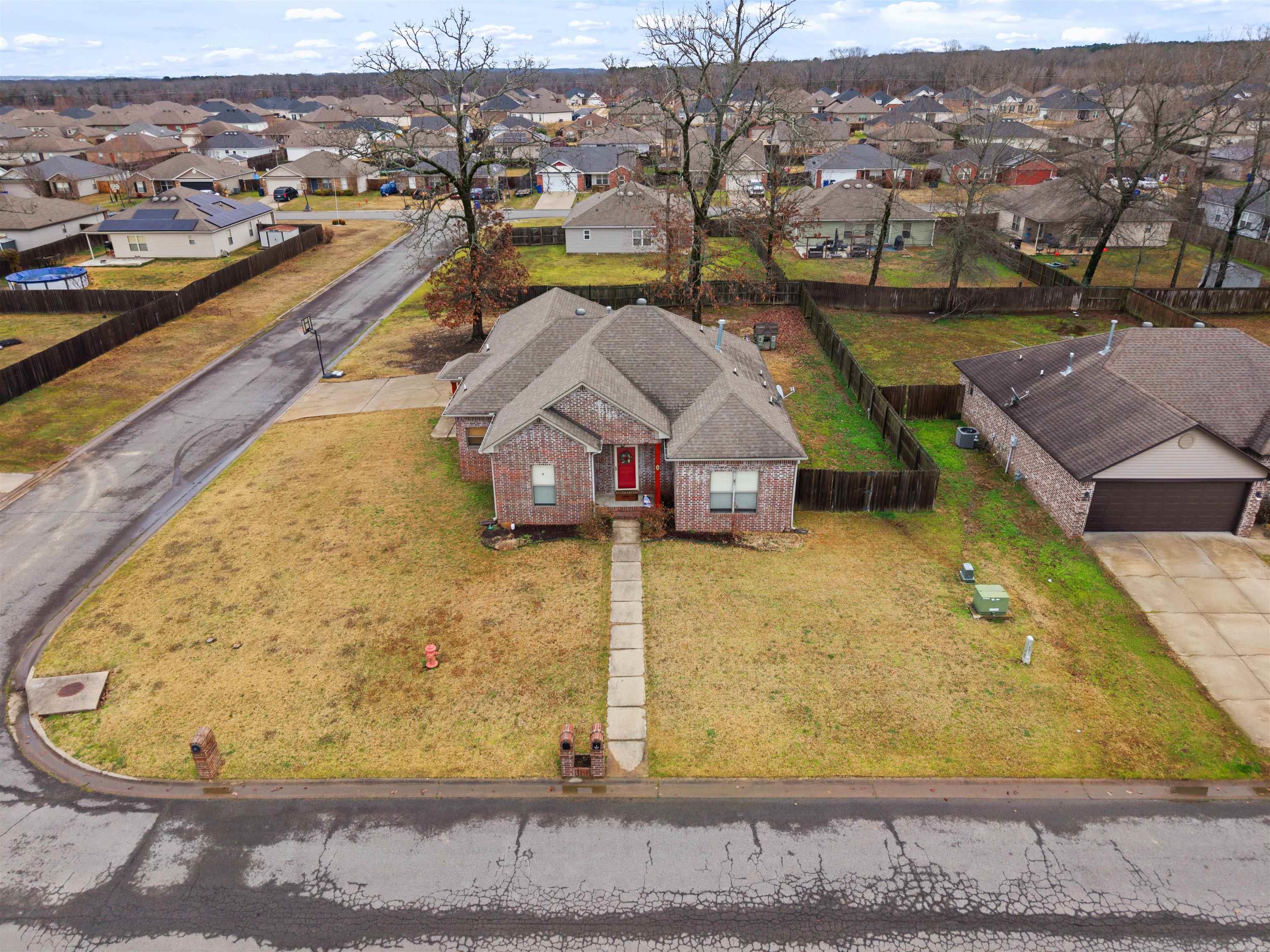 SAGEBRUSH COVE - Residential