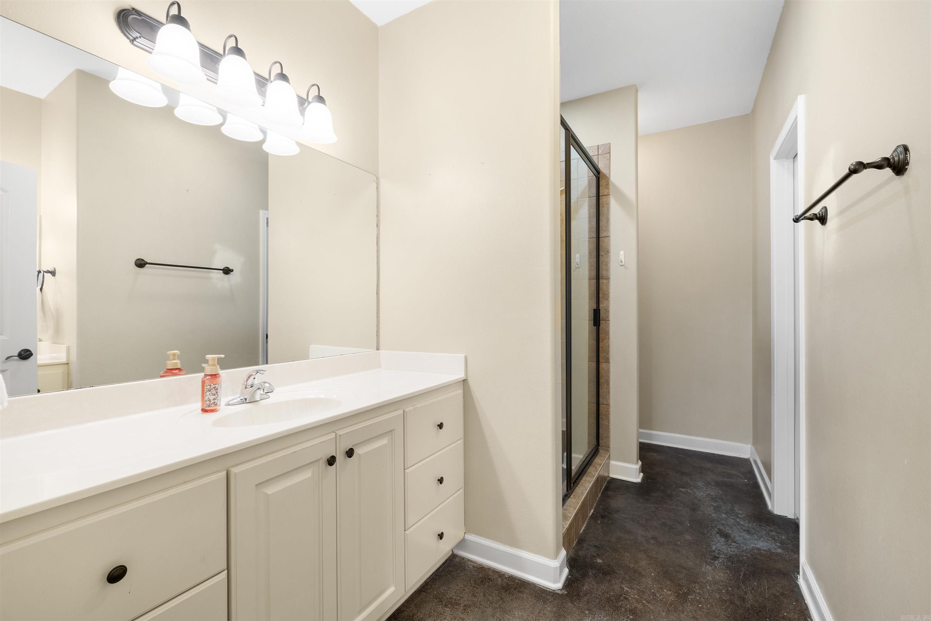 SAGEBRUSH COVE - Residential