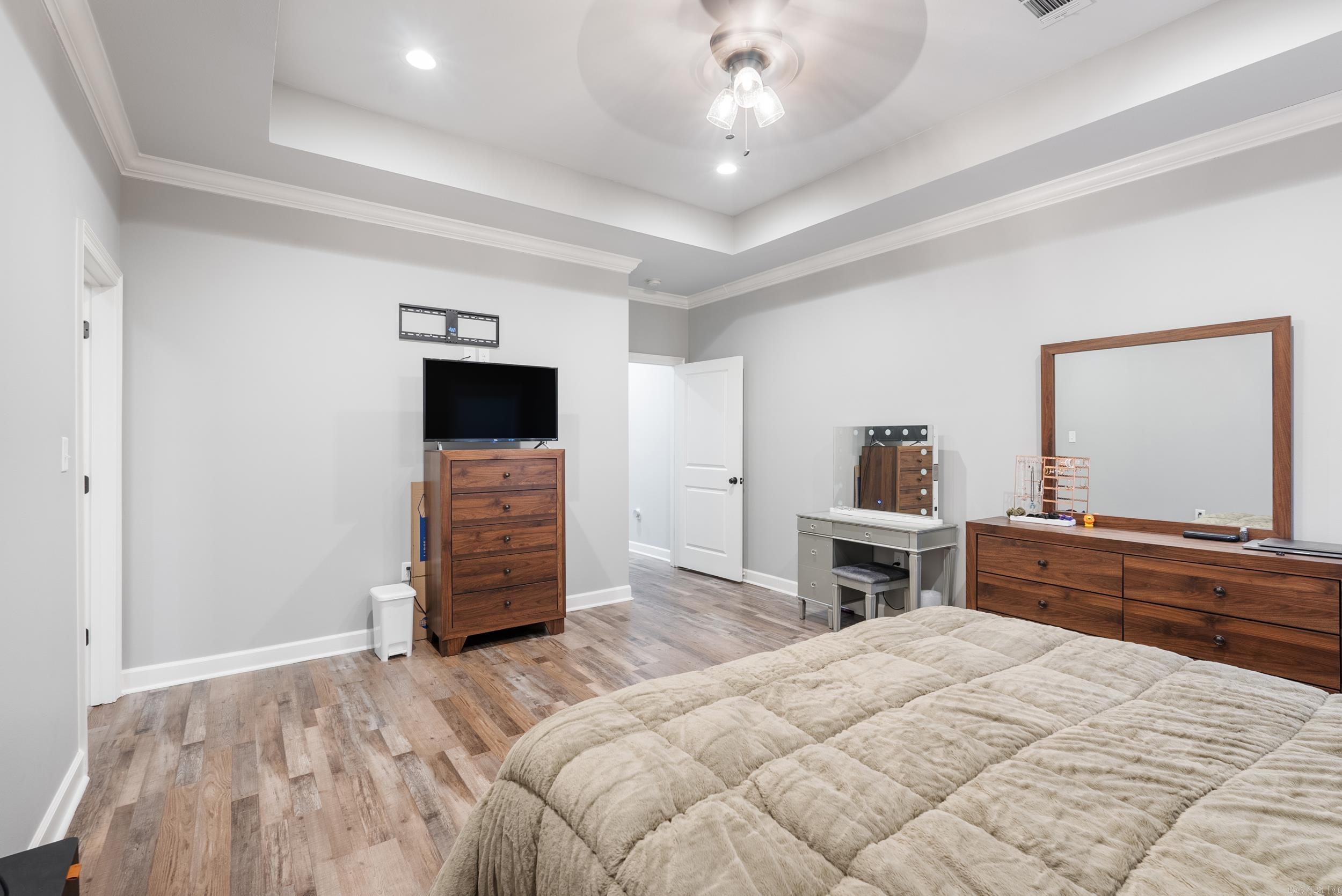 SALEM WOODS - Residential