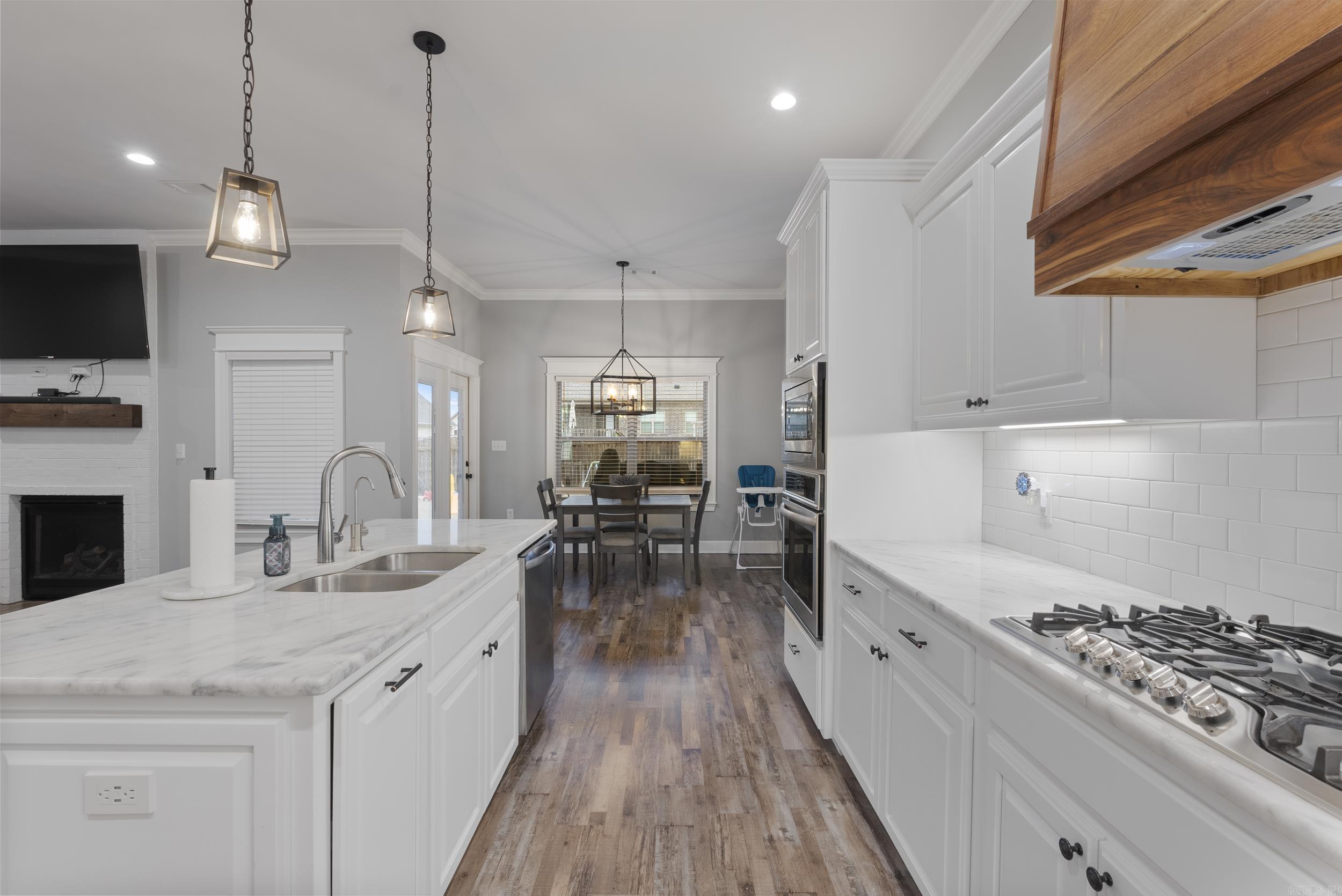 SALEM WOODS - Residential