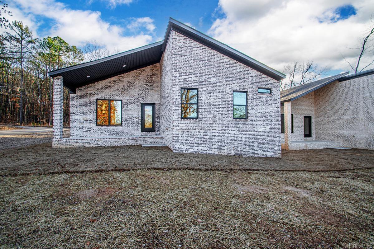 HICKS INTERURBAN - Residential