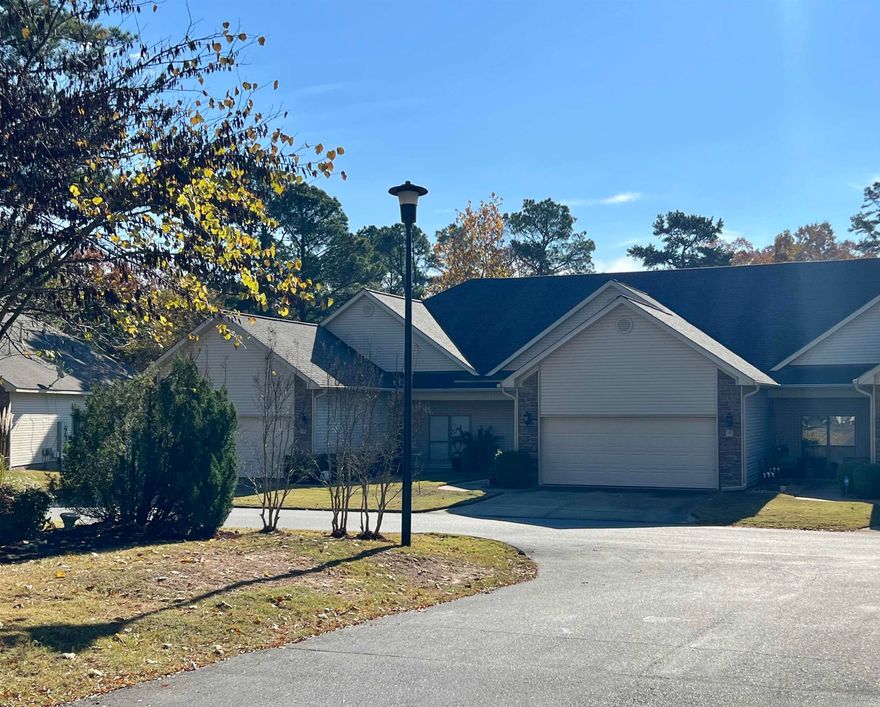 This is a wonderful & spacious ONE LEVEL condo! The ceilings are 10' with lots of crown molding & beautiful site finished hardwoods.The primary bedroom in spacious with a private bath & huge walk in closet.The 2nd bedroom is very large as well with a huge walk in closet and connects to the 2nd full bathroom.The kitchen is fully equipped with stainless appliances, laminate countertops, and tons of cabinet space. Perfect for entertaining w/ the kitchen open to eat in area and living room with fireplace! Nice Deck Space with awning attached! Also has a 2 car garage. Minutes away from Maumelle Country Club and Country Club of Arkansas.