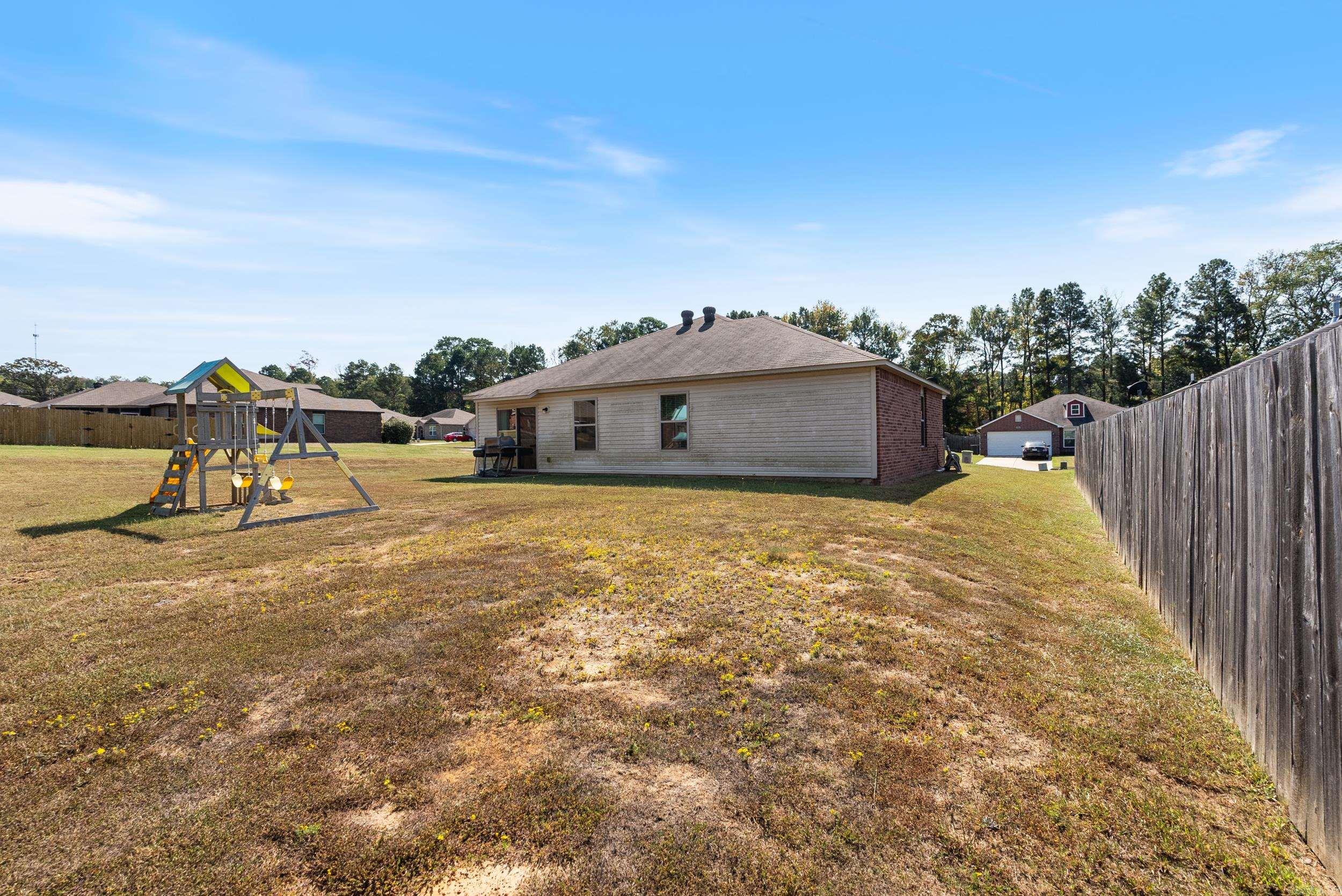 MEADOWS EDGE - Residential