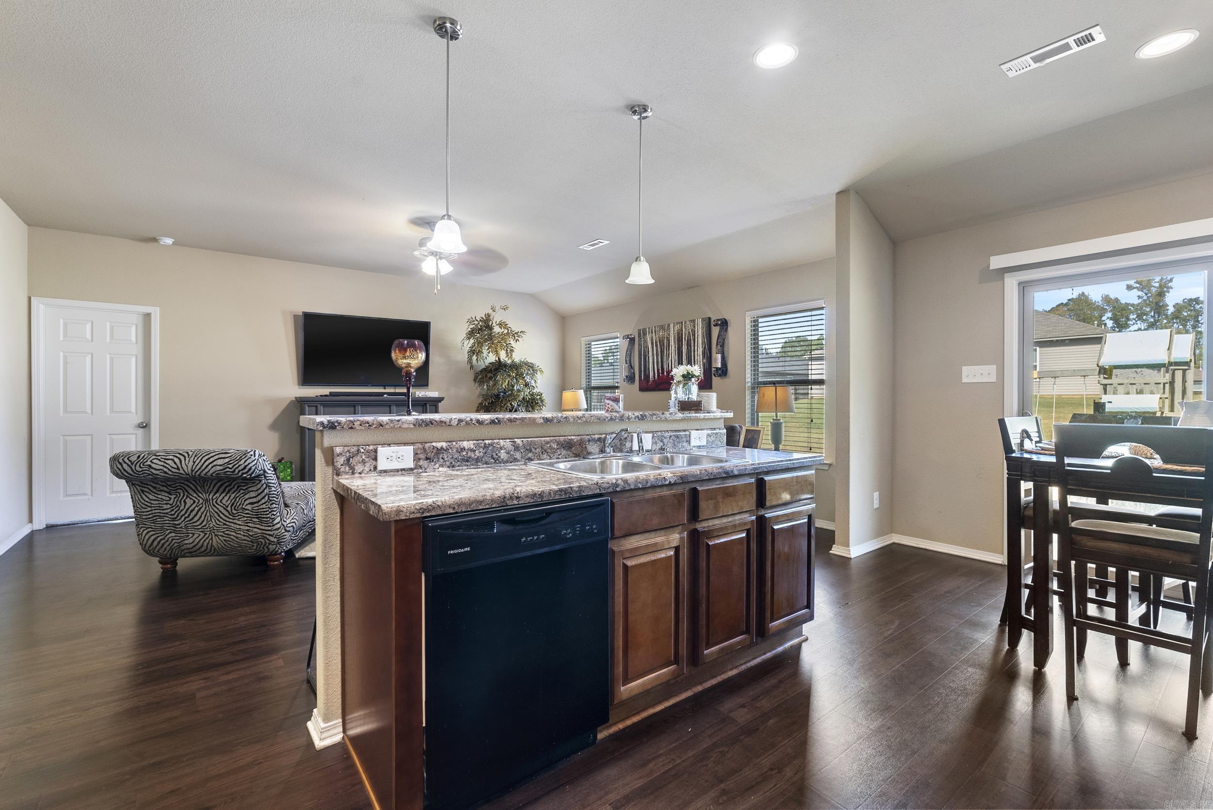 MEADOWS EDGE - Residential