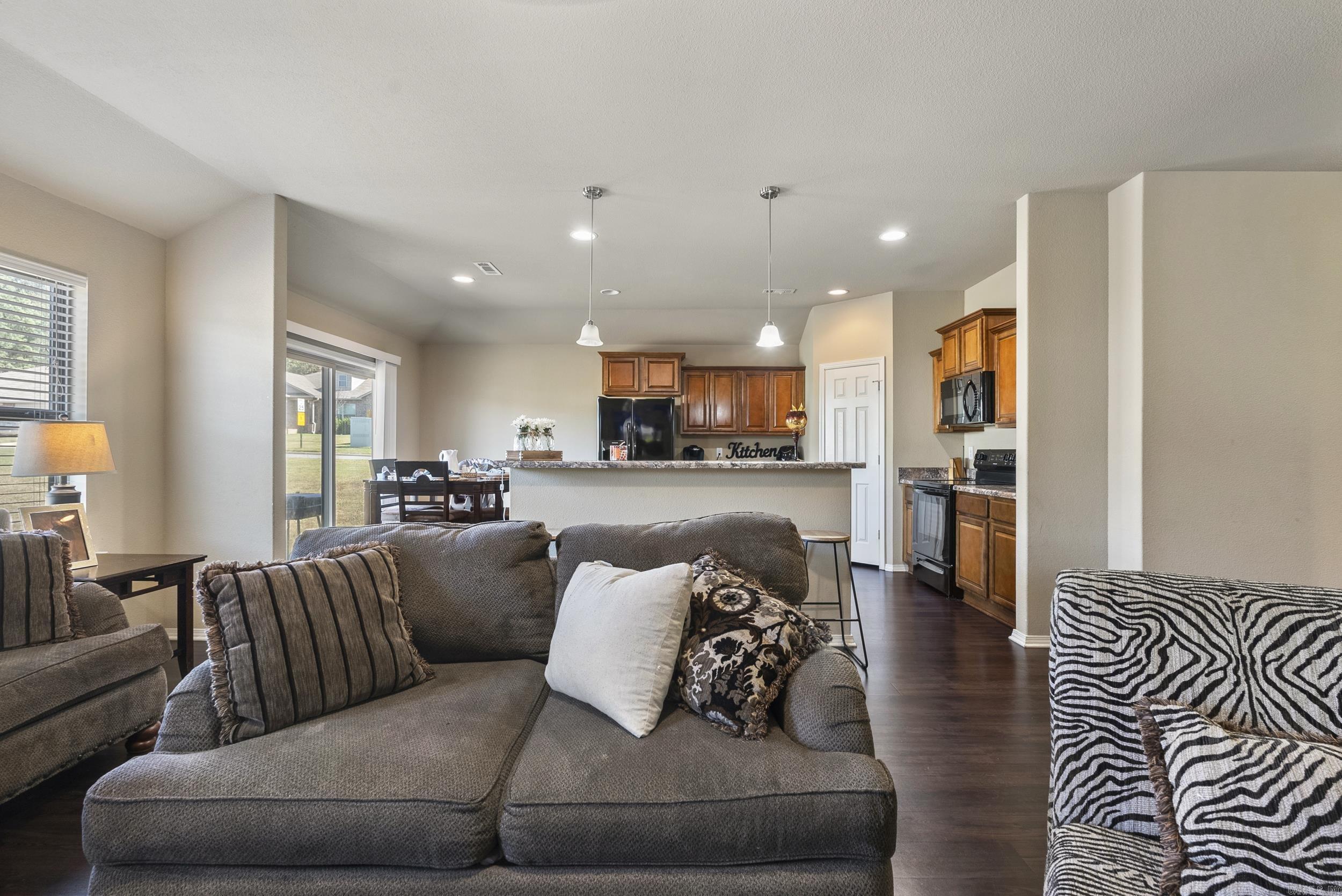 MEADOWS EDGE - Residential