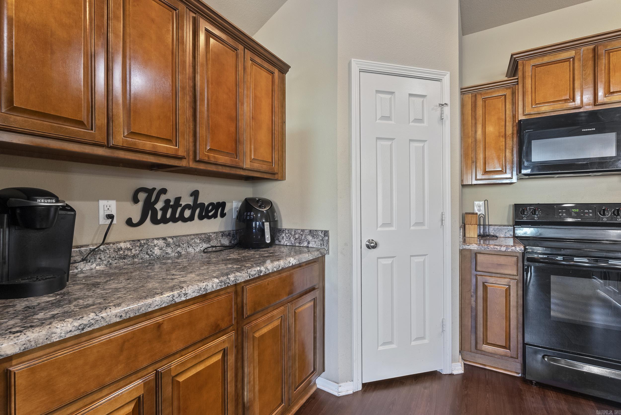 MEADOWS EDGE - Residential