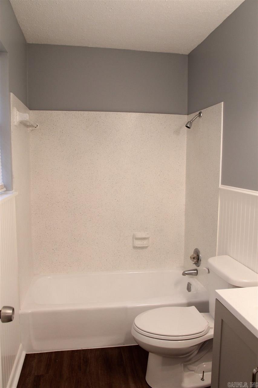 Oak Meadows - Residential Lease