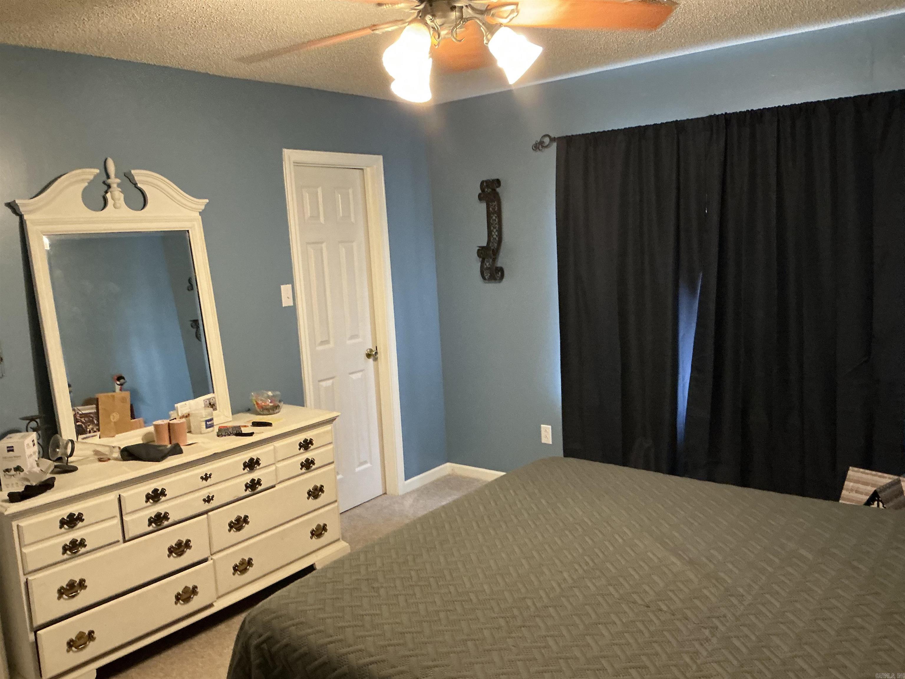 CATHERINE SHORES - Residential