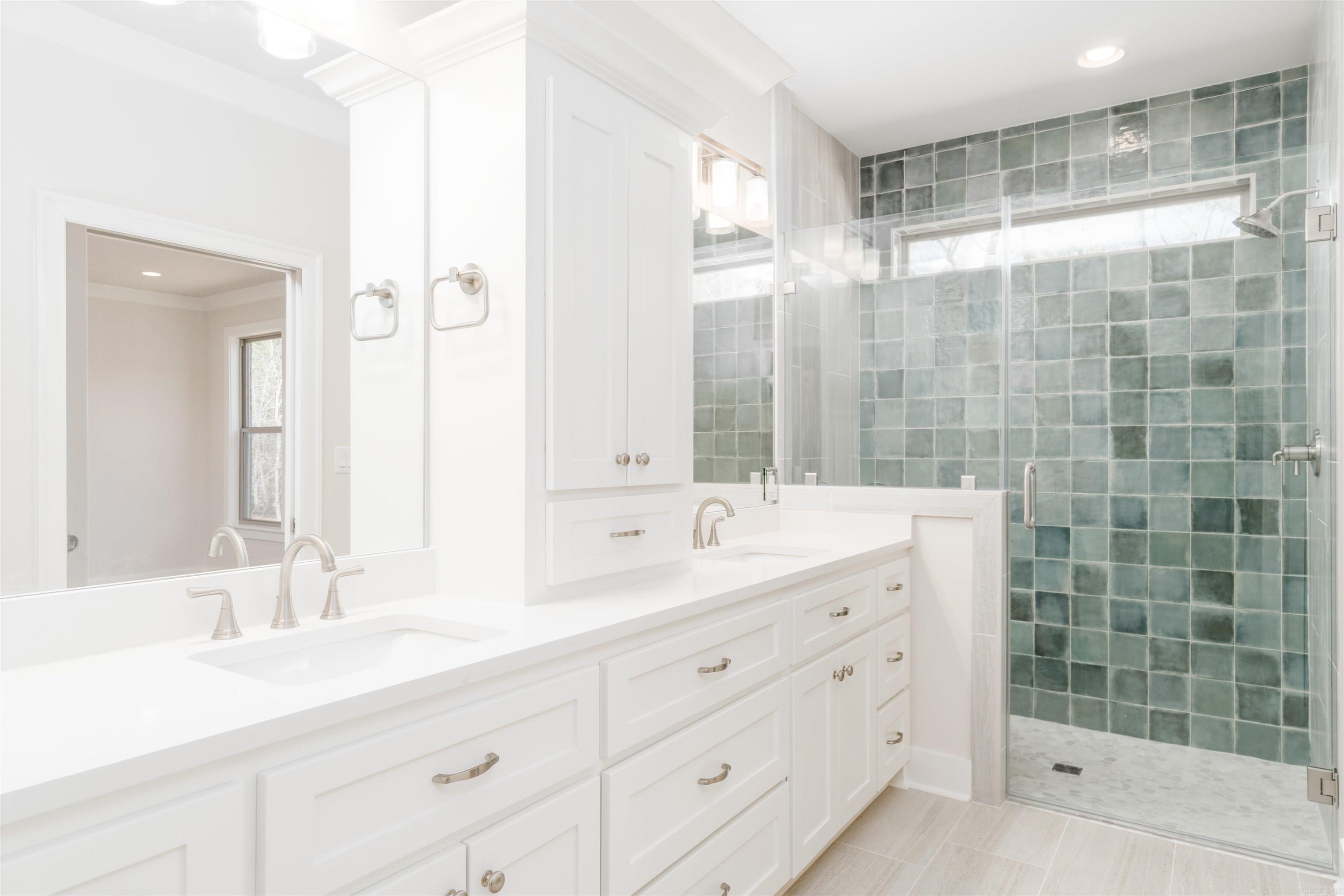 PACIFICA - Residential