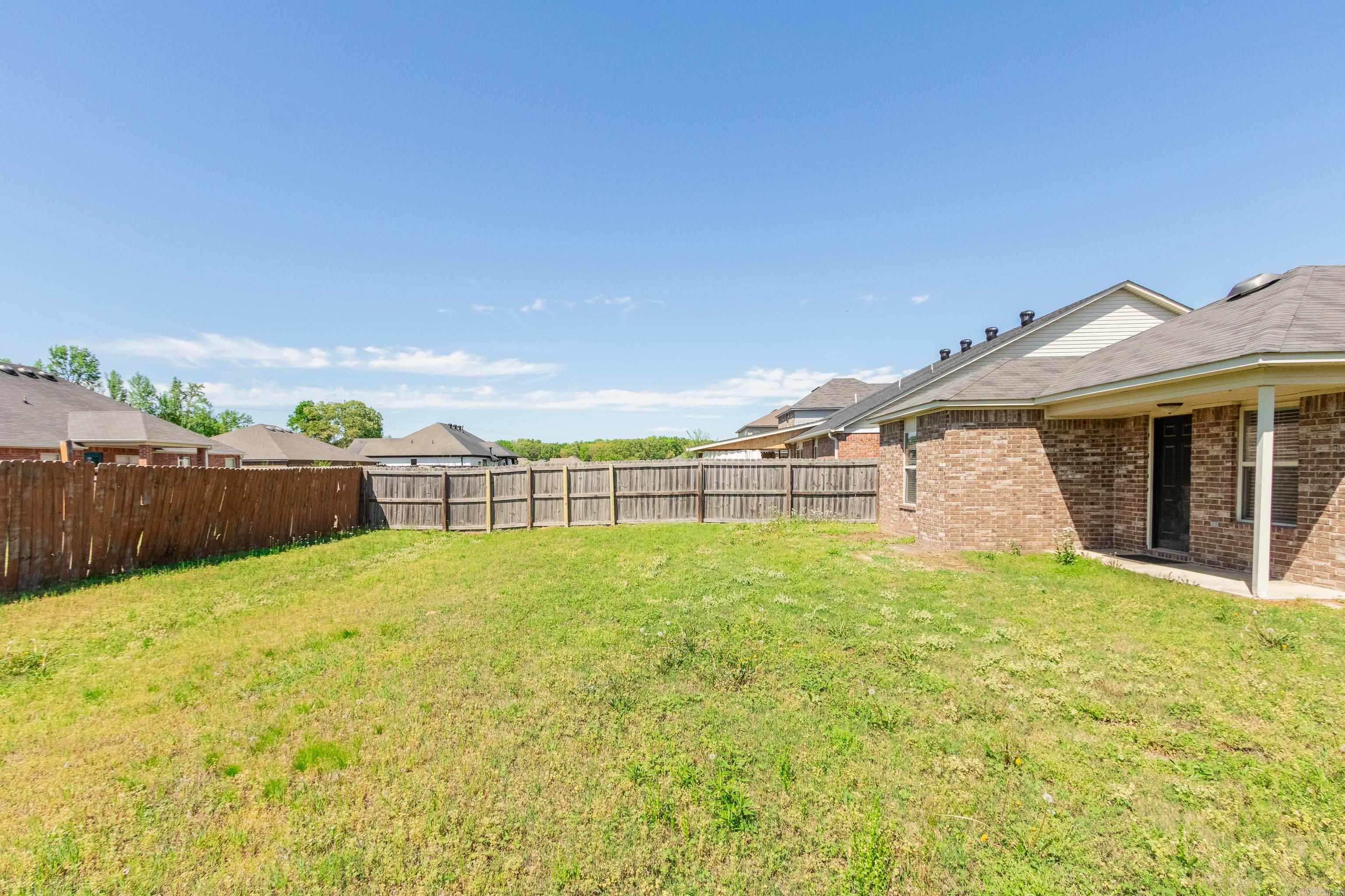 TRAMMEL ESTATES - Residential