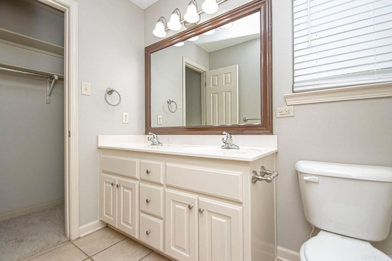 WEATHERING HEIGHTS - Residential