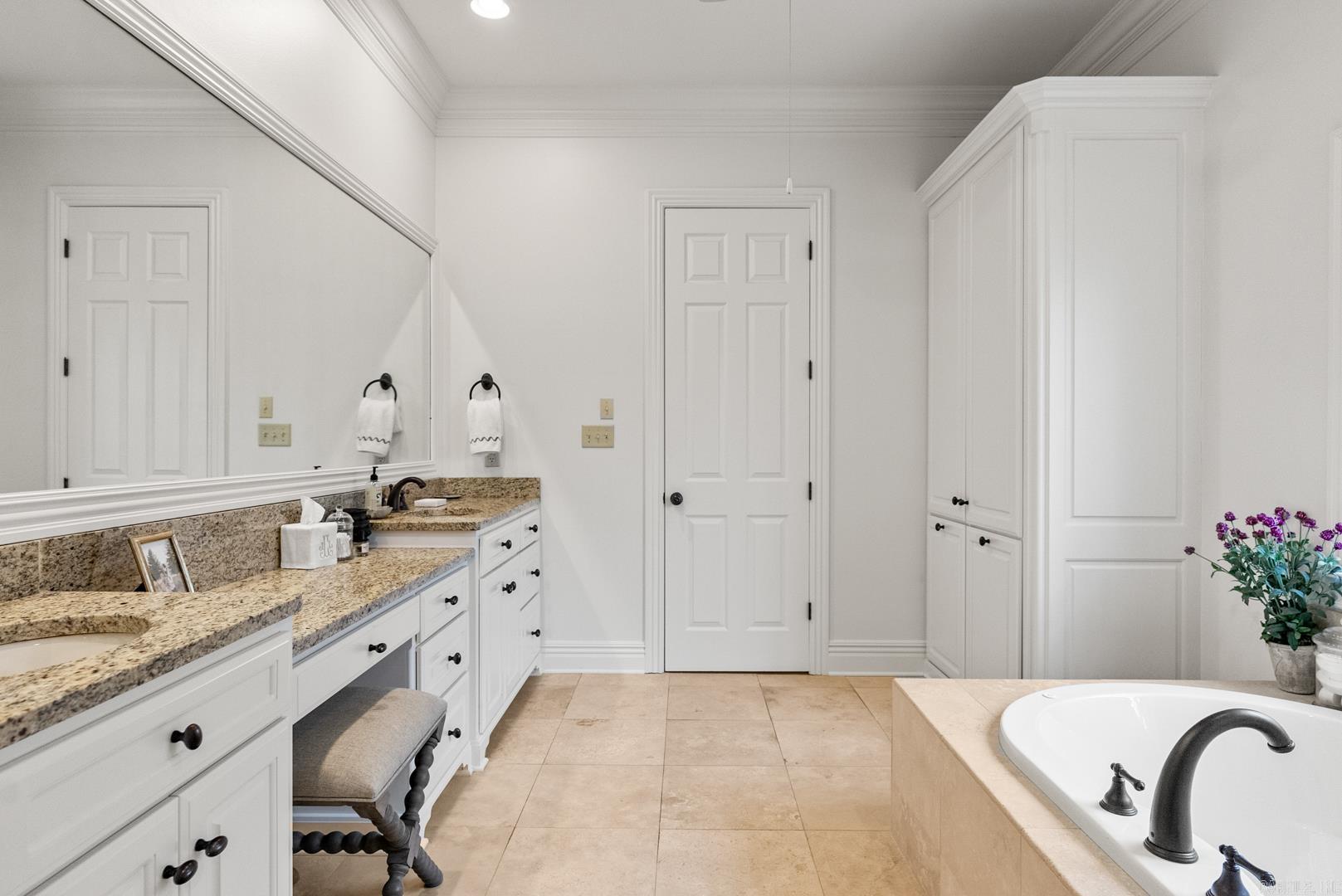 ENGLEWOOD - Residential