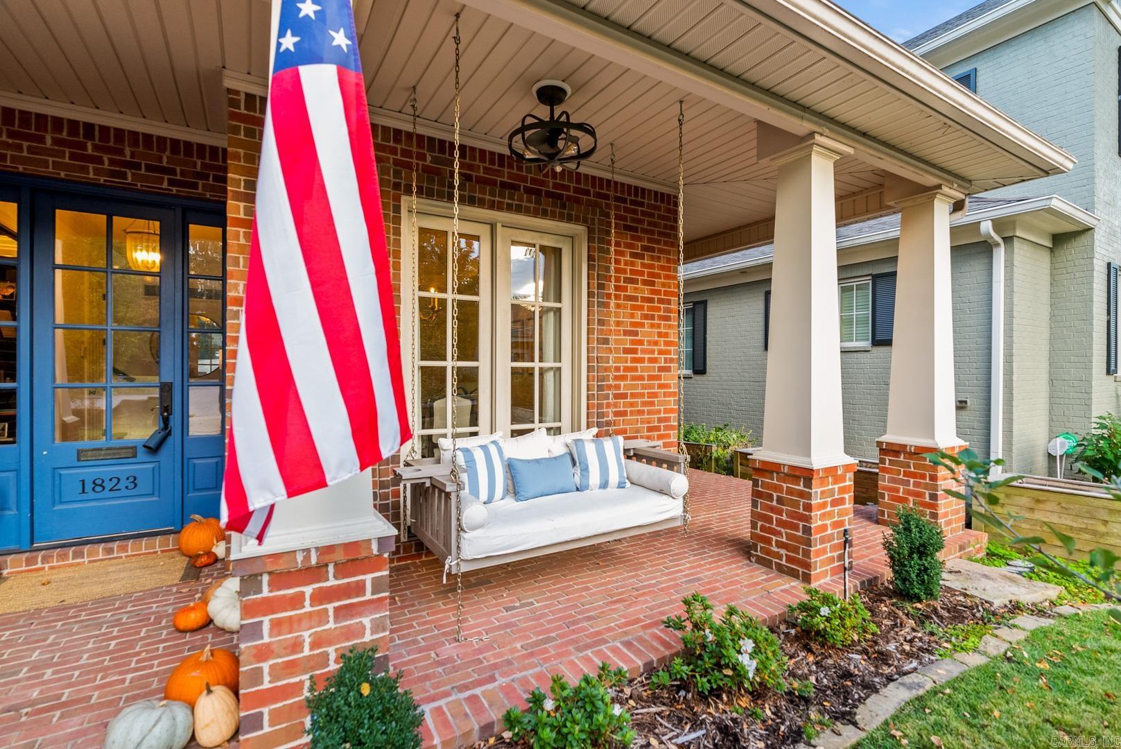 ENGLEWOOD - Residential