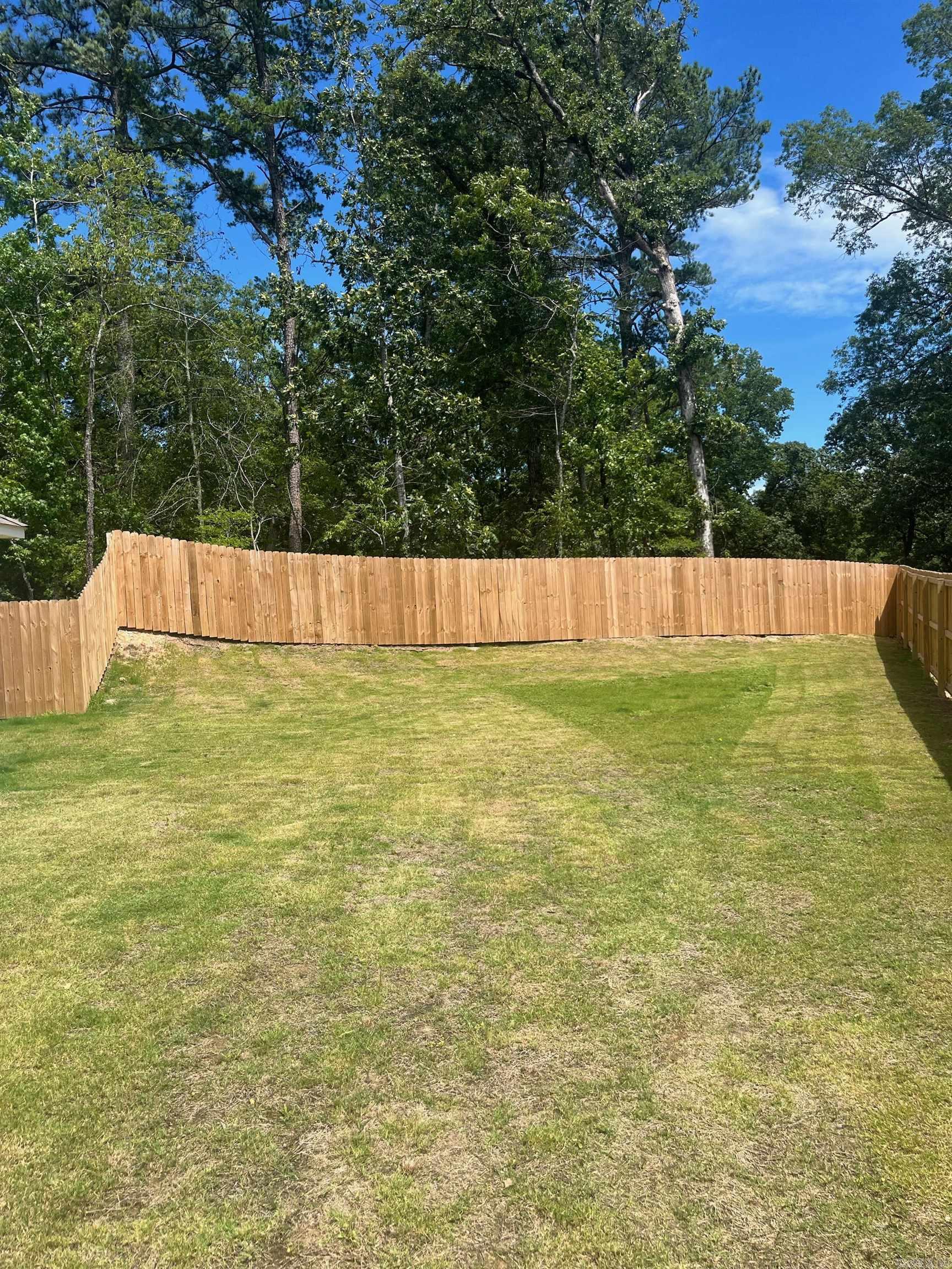 HILLDALE CROSSING - Residential