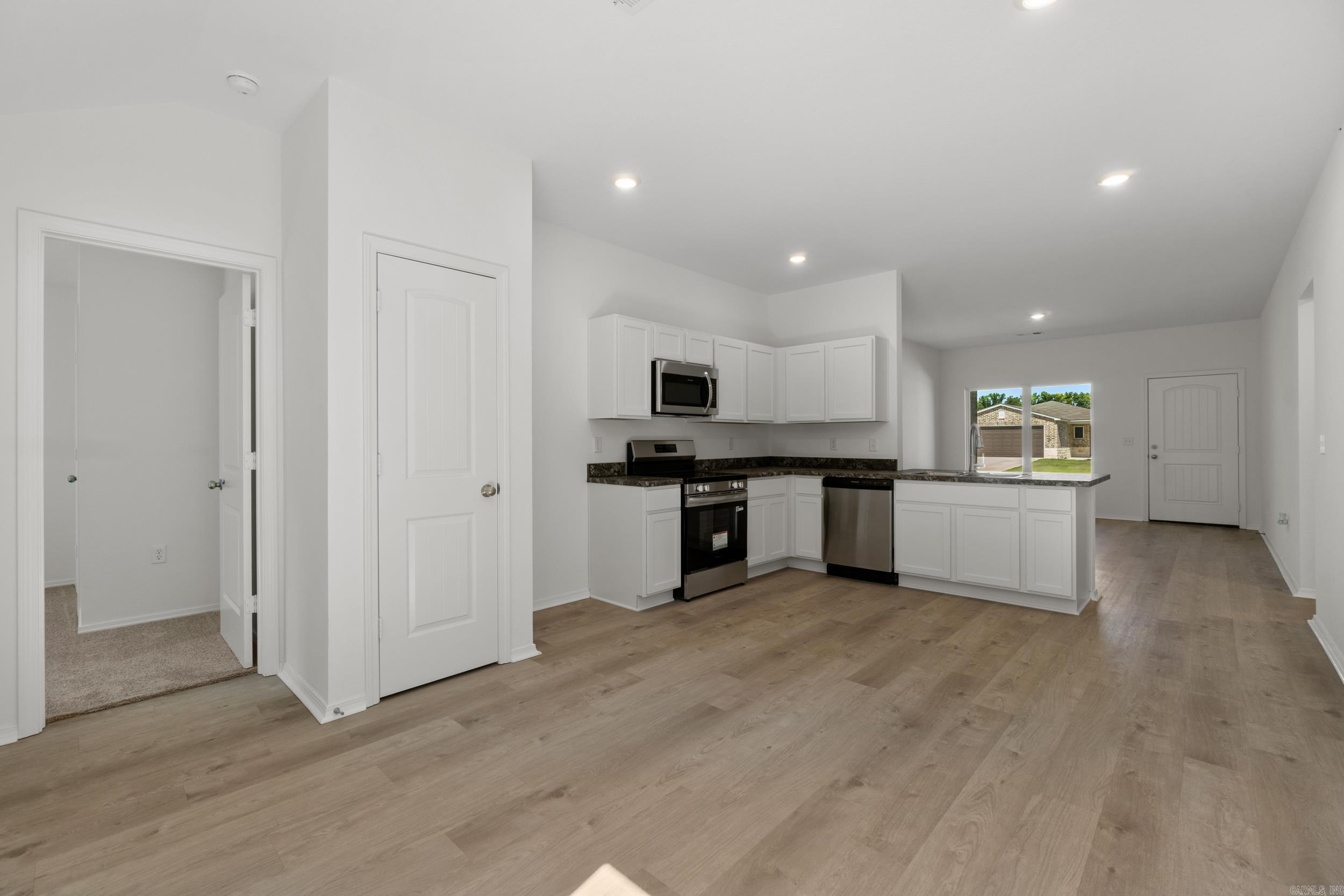 TERRENCE COVE - Residential