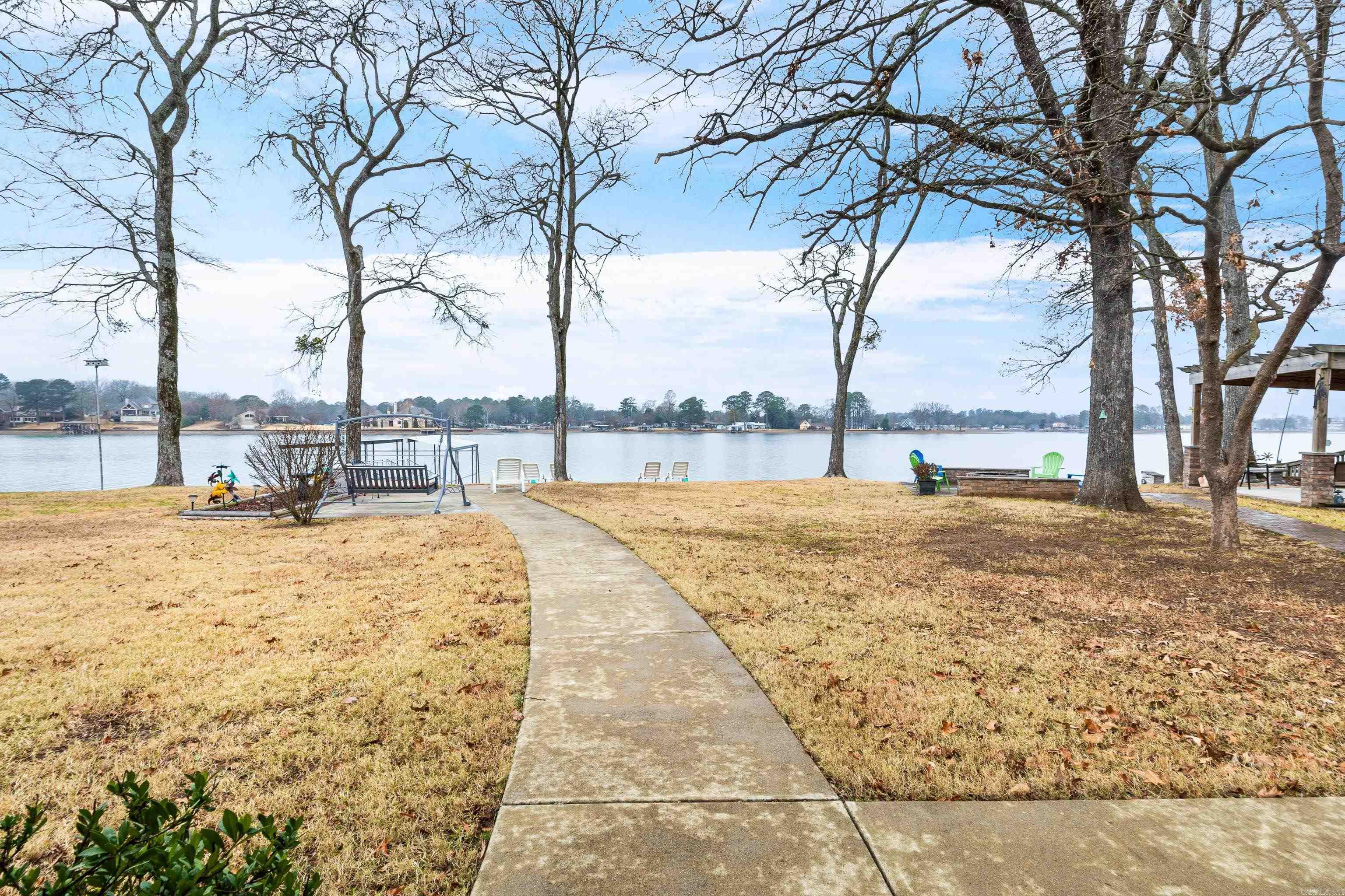 CAROLINE ACRES - Residential