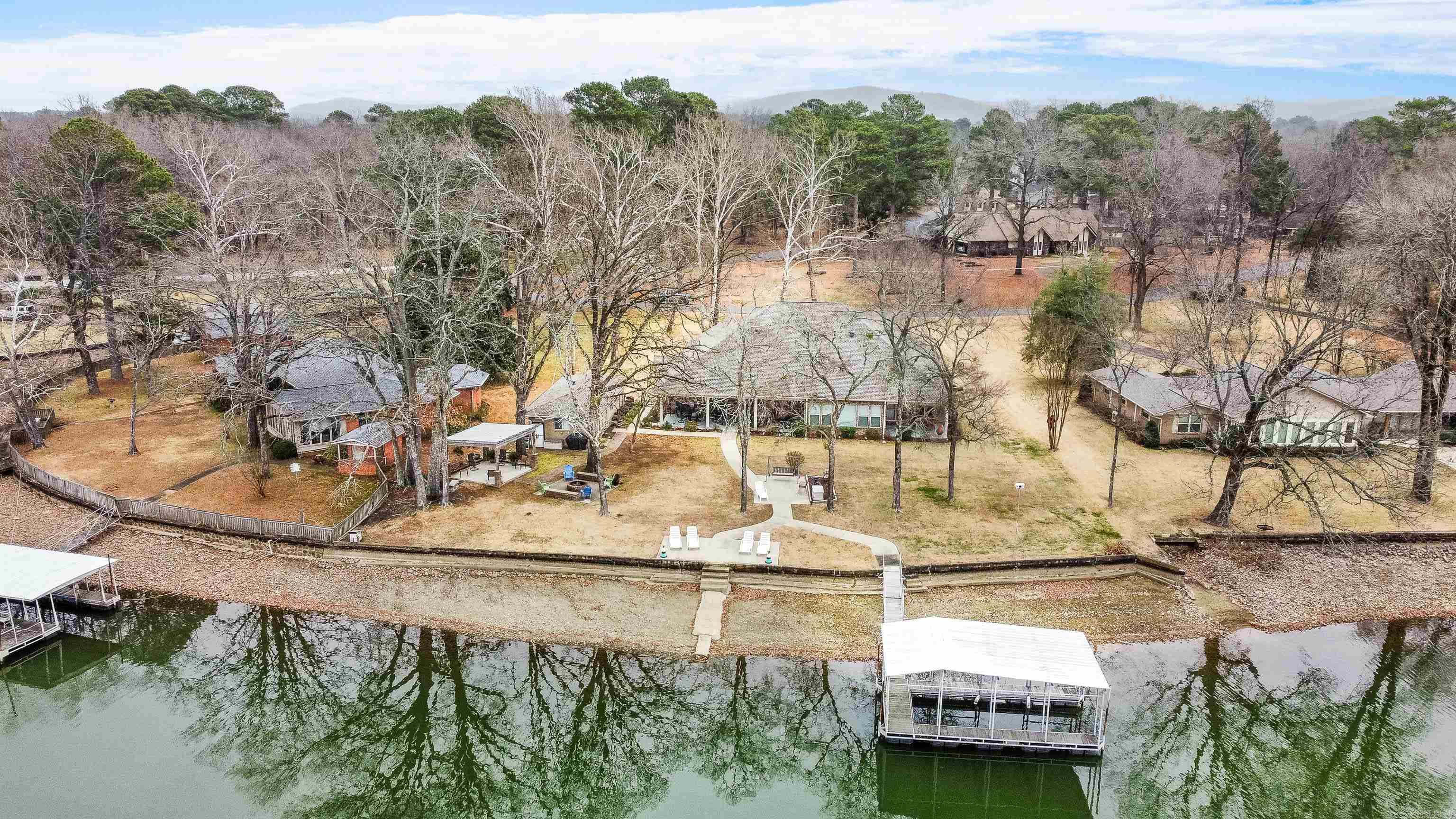 CAROLINE ACRES - Residential