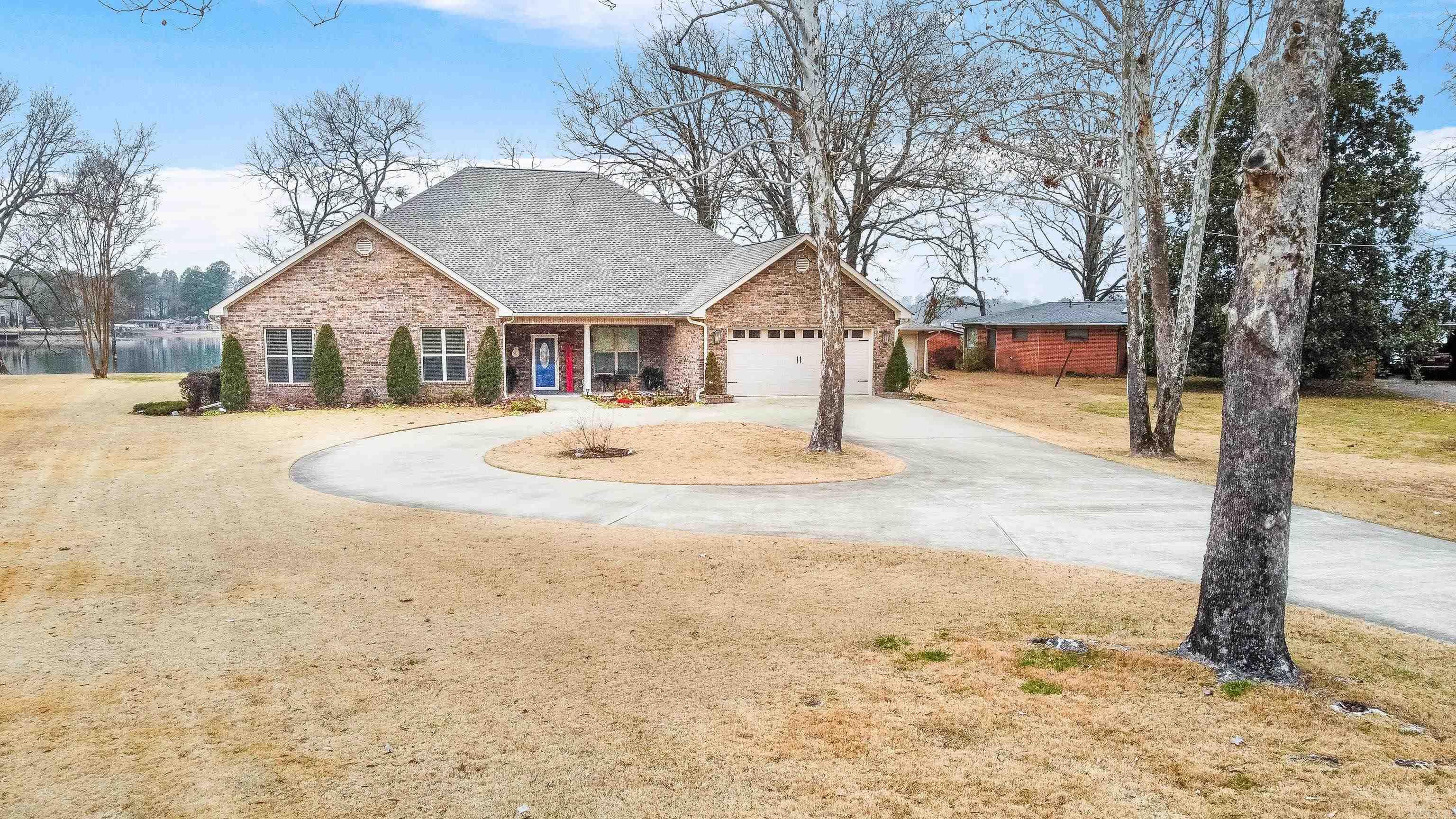 CAROLINE ACRES - Residential