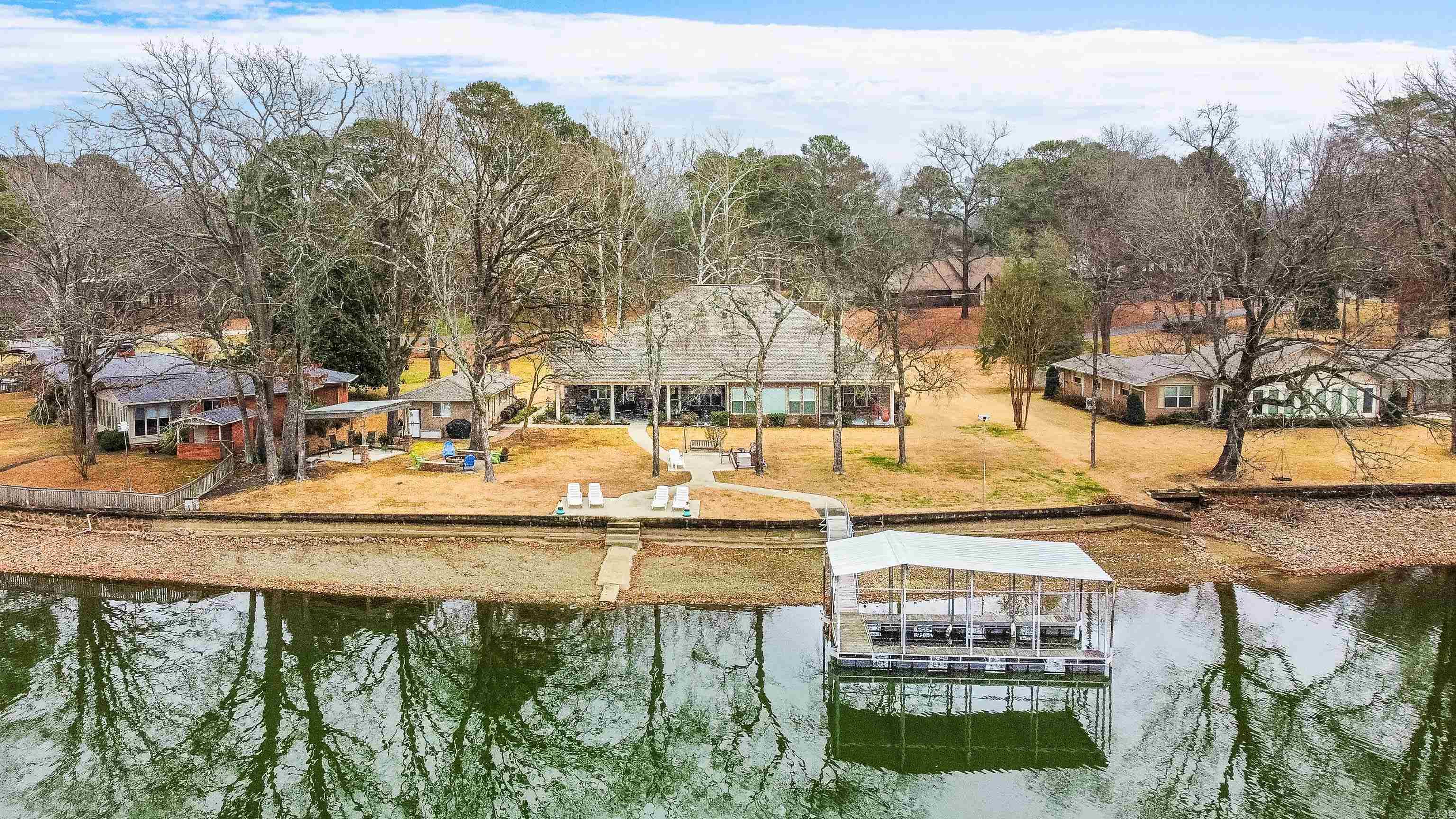 CAROLINE ACRES - Residential