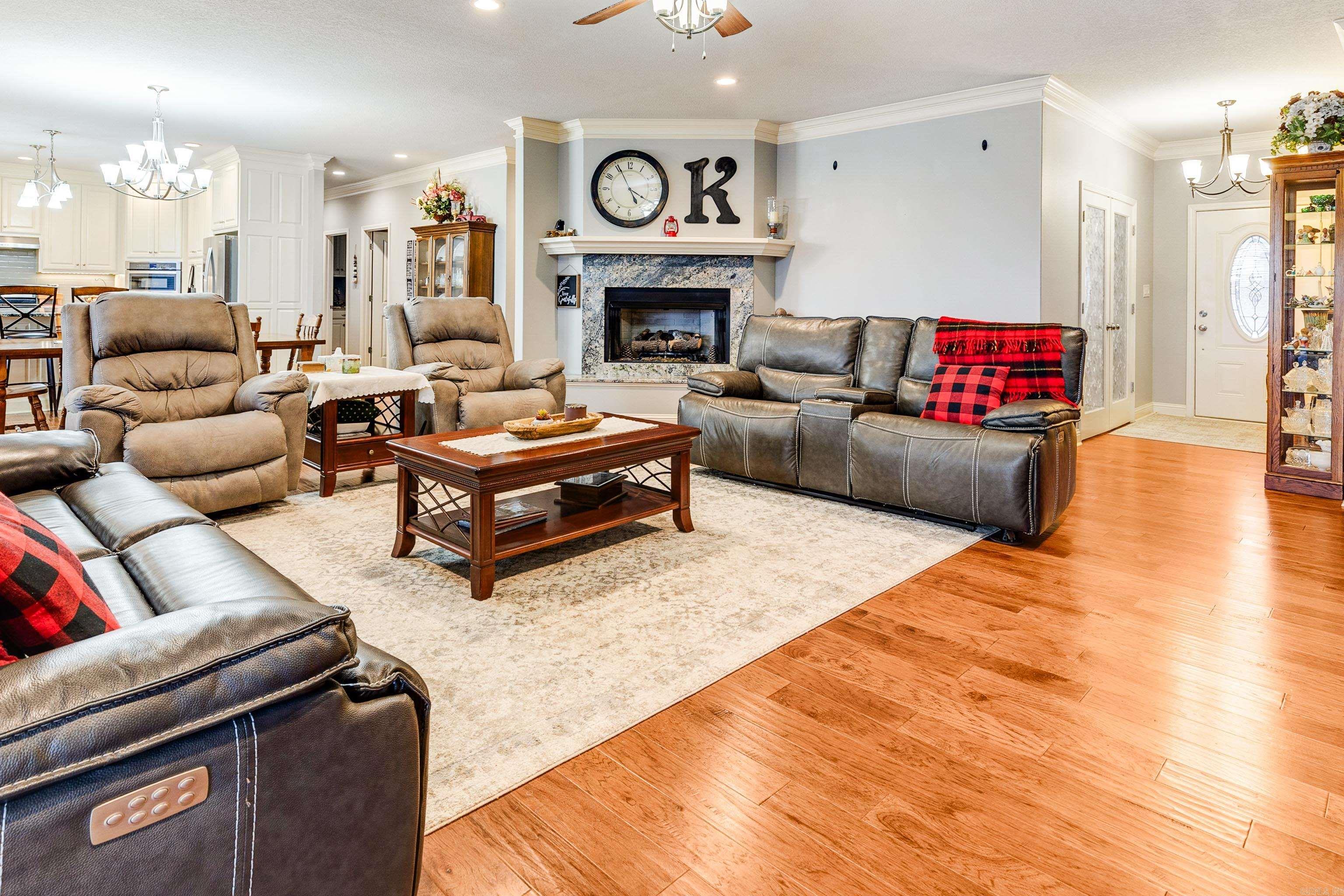 CAROLINE ACRES - Residential